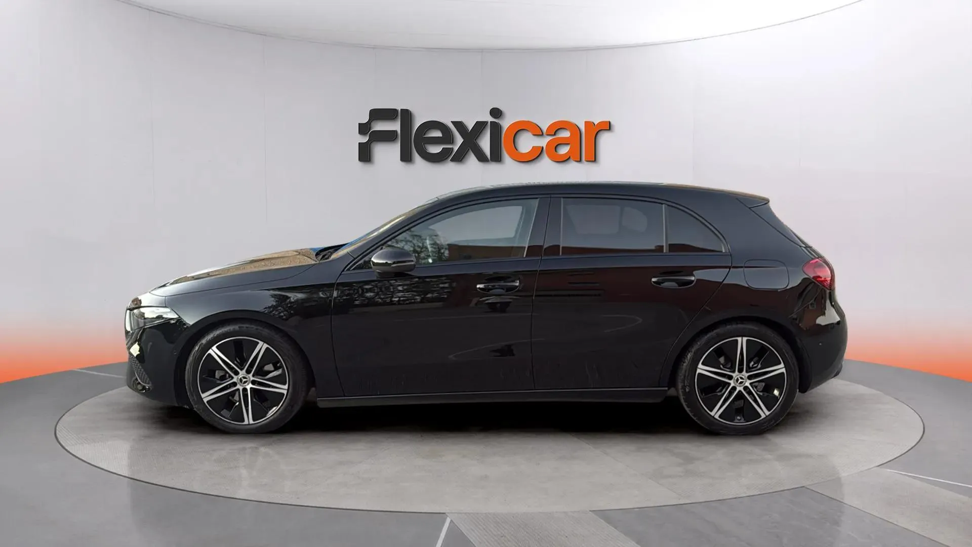 Mercedes-Benz Clase A A 180 - foto 7