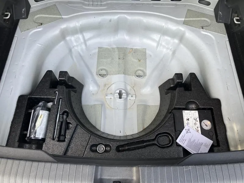 Volkswagen T-Roc Life 2.0 TDI DSG - foto 32