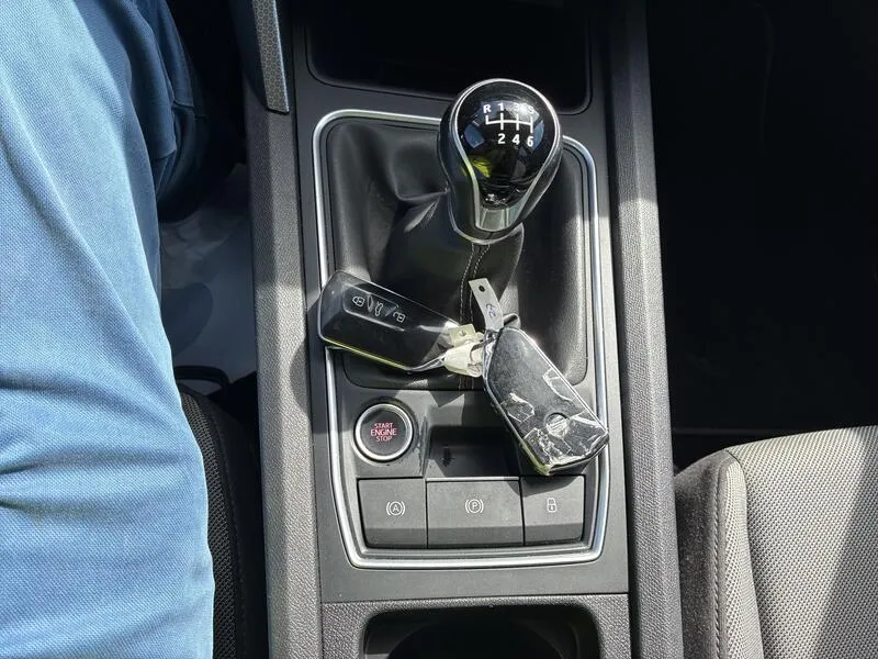 SEAT León 2.0 TDI Style Go - foto 30