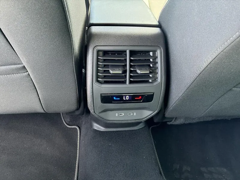 SEAT León 2.0 TDI Style Go - foto 20