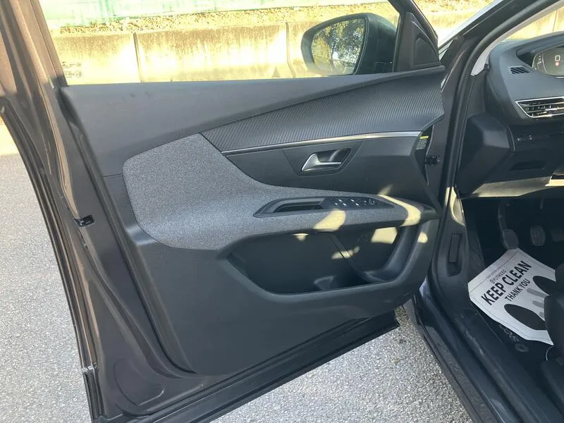 Peugeot 3008 Active Pack 1.5 HDi MT6 E6d - foto 11