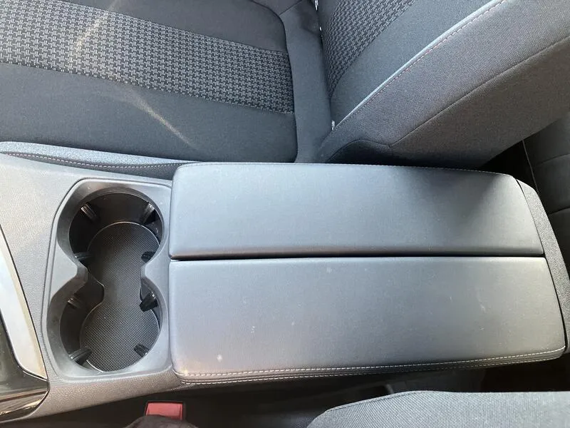 Peugeot 3008 Active Pack 1.5 HDi MT6 E6d - foto 23