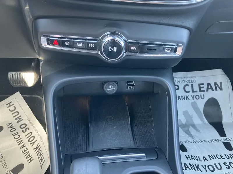 Volvo XC40 1.5 T4 Recharge PHEV Core - foto 24