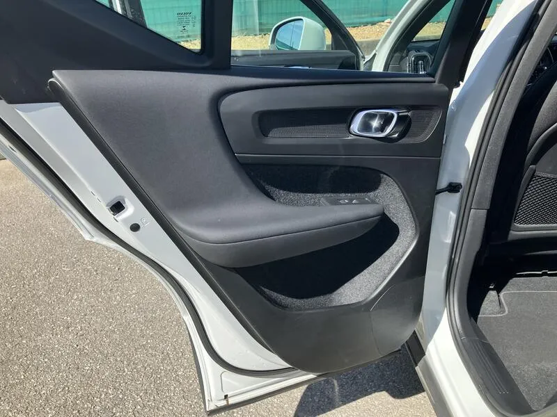 Volvo XC40 1.5 T4 Recharge PHEV Core - foto 16