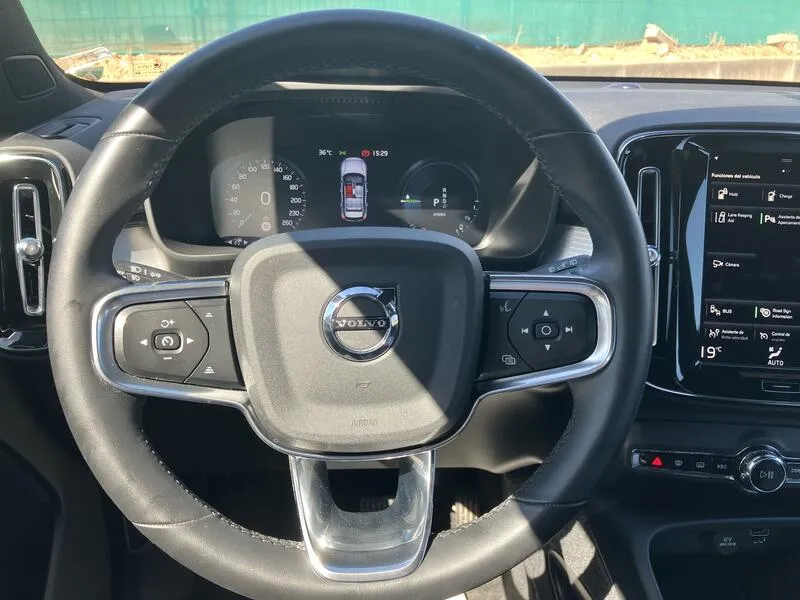 Volvo XC40 1.5 T4 Recharge PHEV Core - foto 17