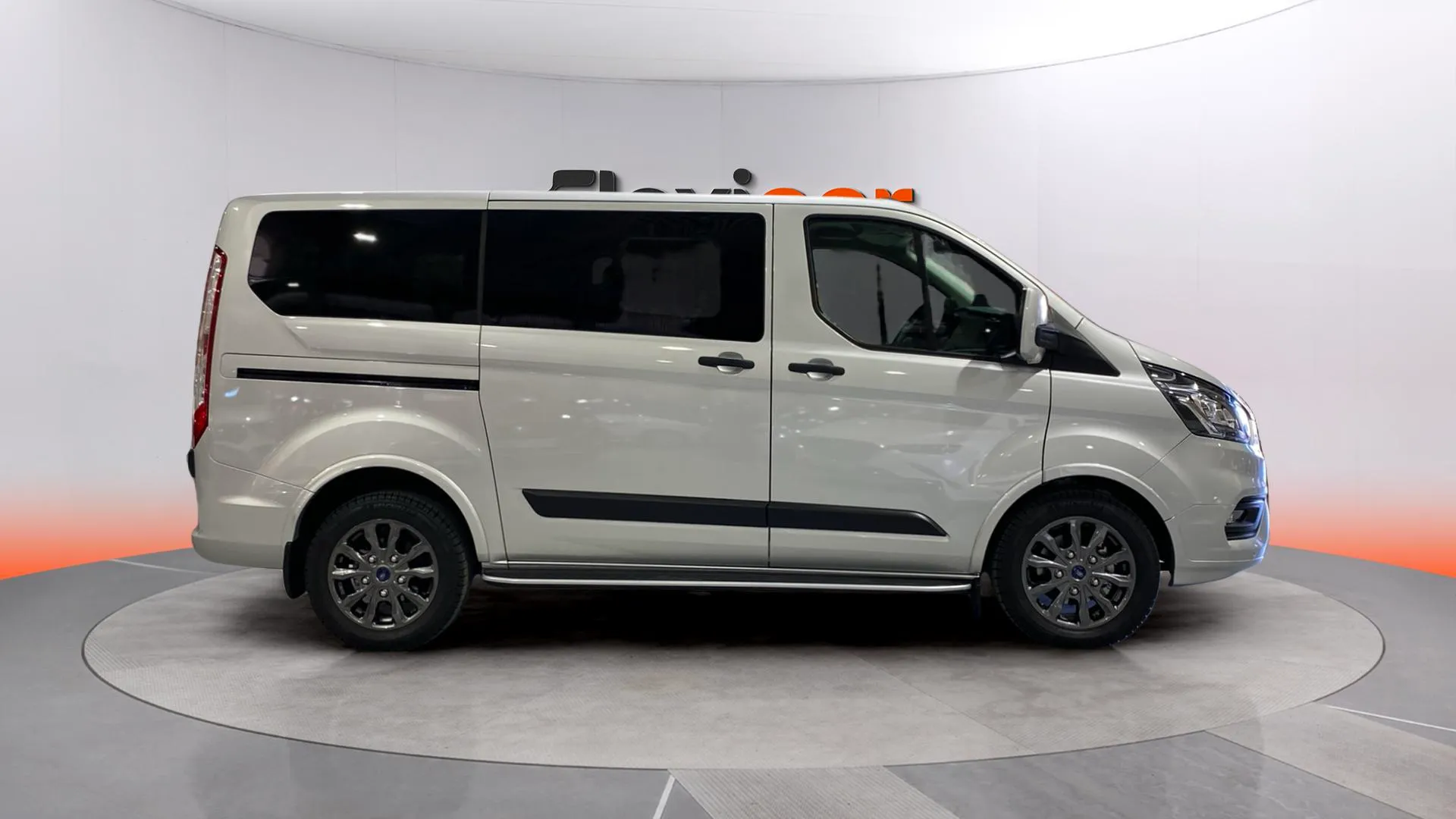 Ford Transit Custom 2.0 TDCi Ecoobot Hybryd Trend 5 Plazas - foto 4