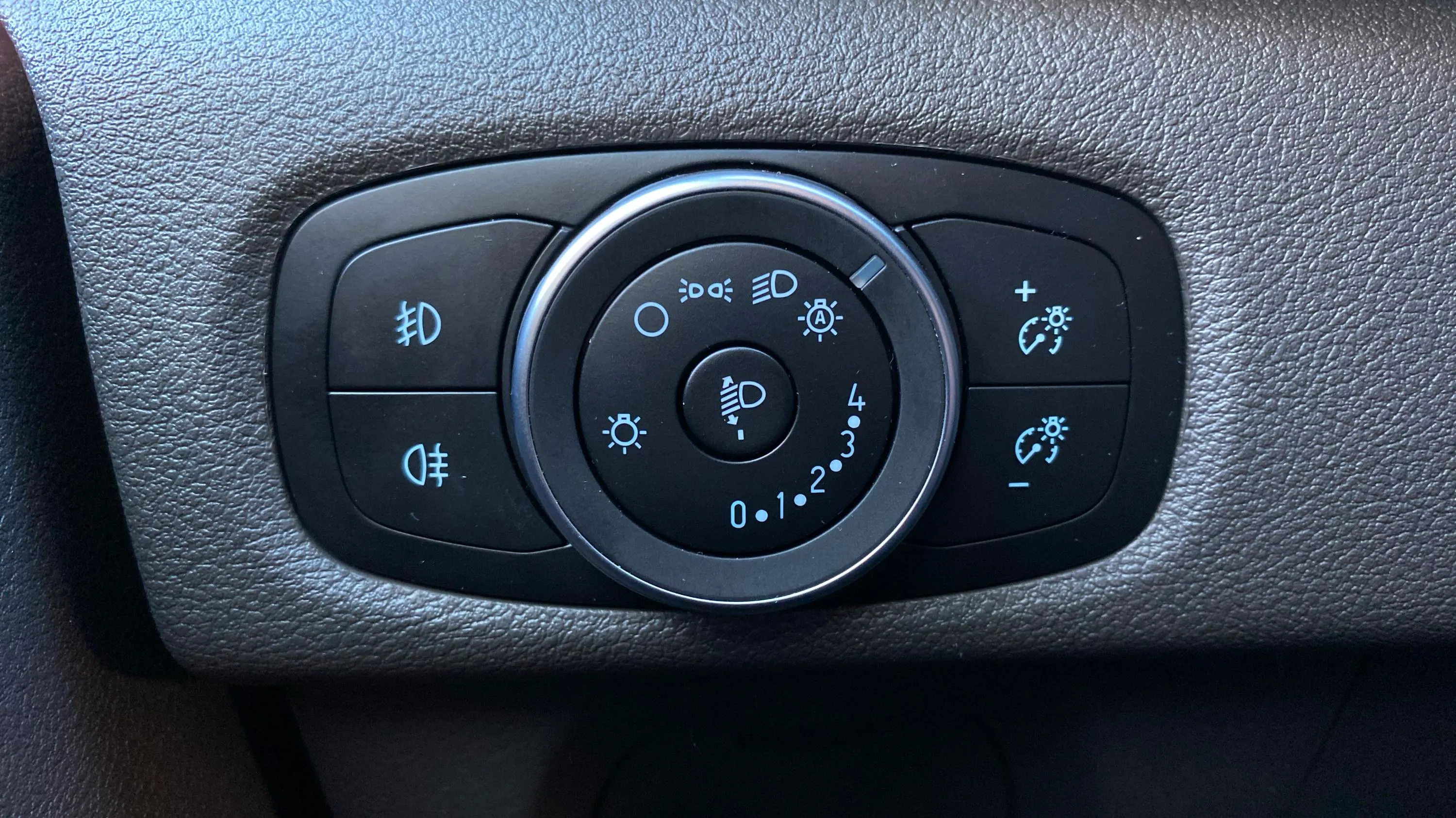 Ford Transit Custom 2.0 TDCi Ecoobot Hybryd Trend 5 Plazas - foto 17