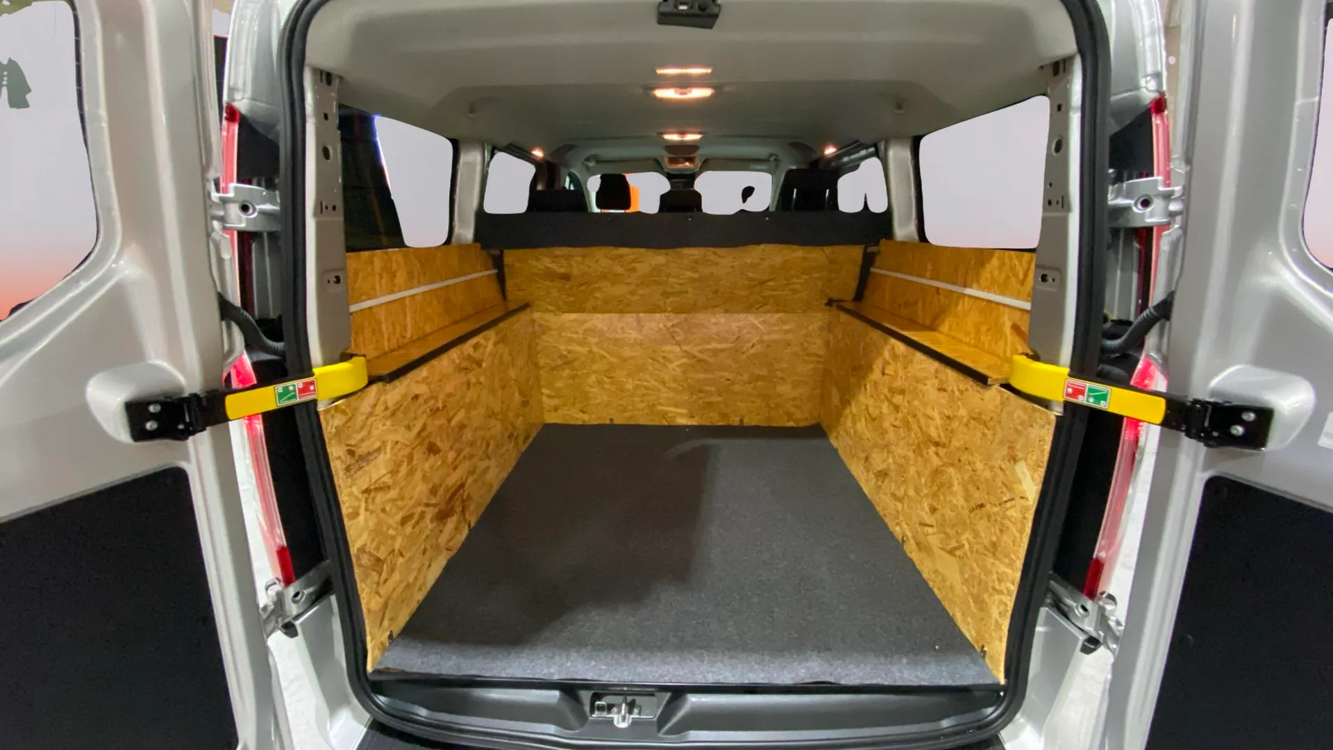 Ford Transit Custom 2.0 TDCi Ecoobot Hybryd Trend 5 Plazas - foto 9