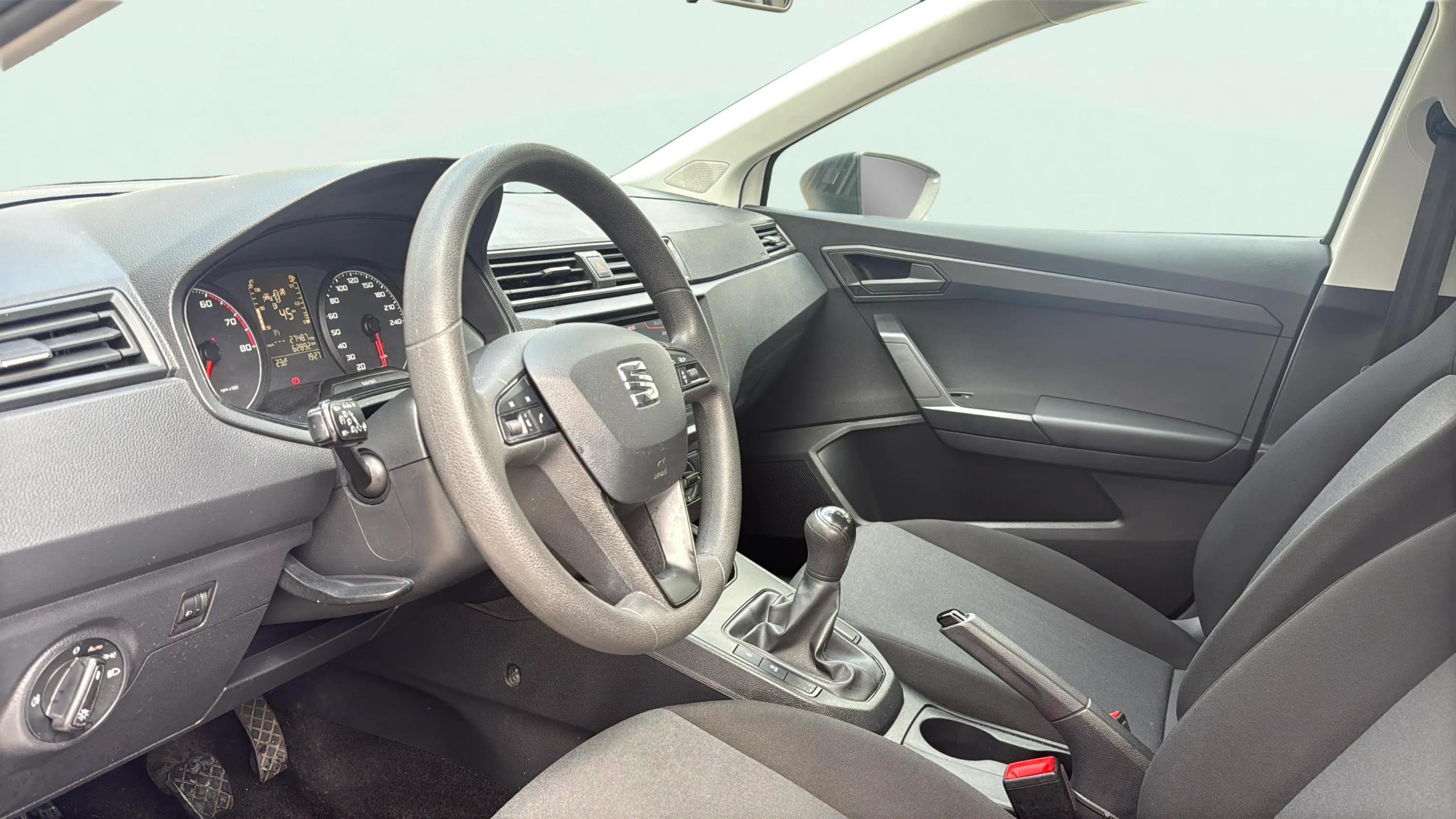 SEAT Ibiza 1.0 MPI Reference - foto 16