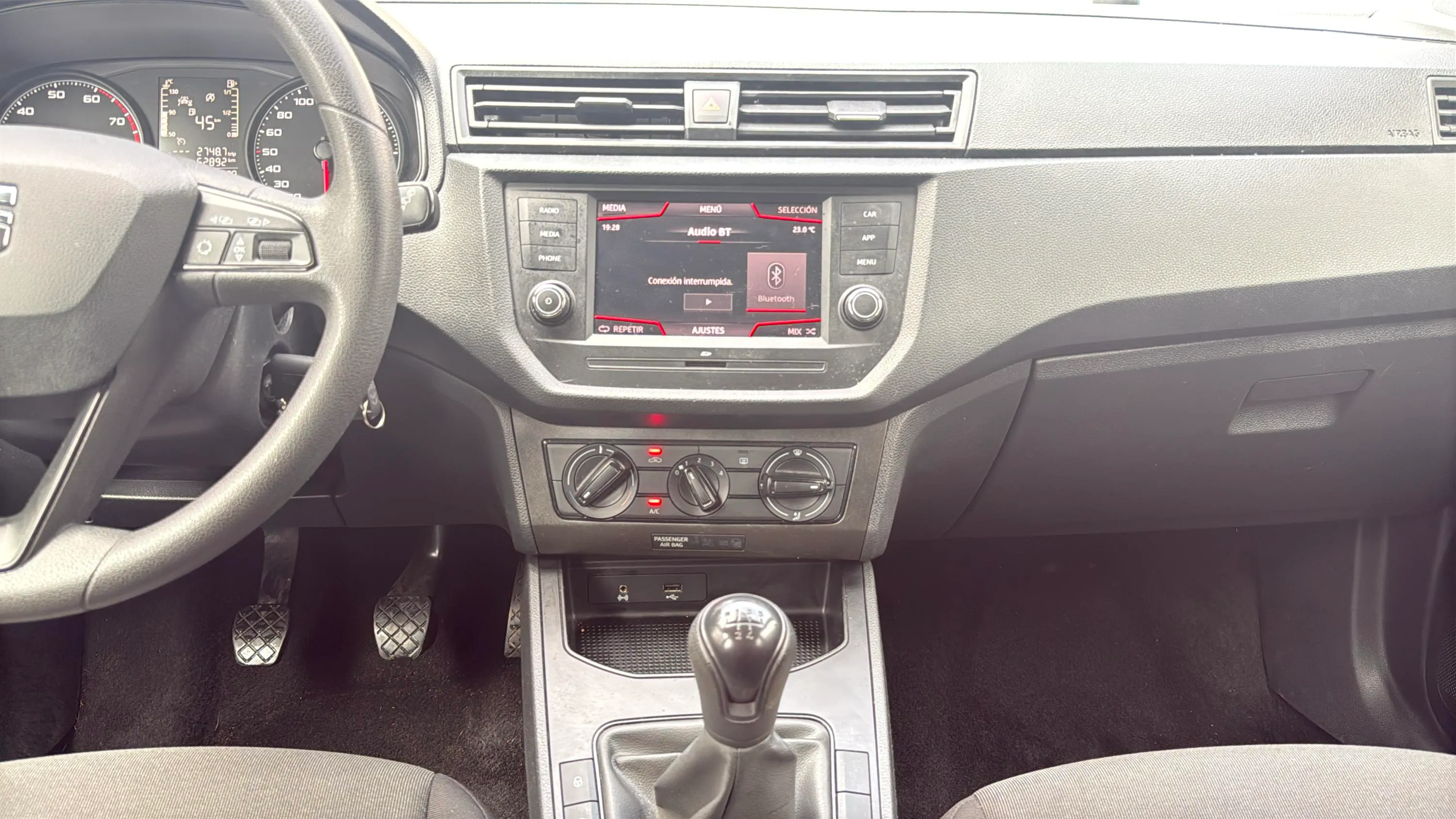 SEAT Ibiza 1.0 MPI Reference - foto 18