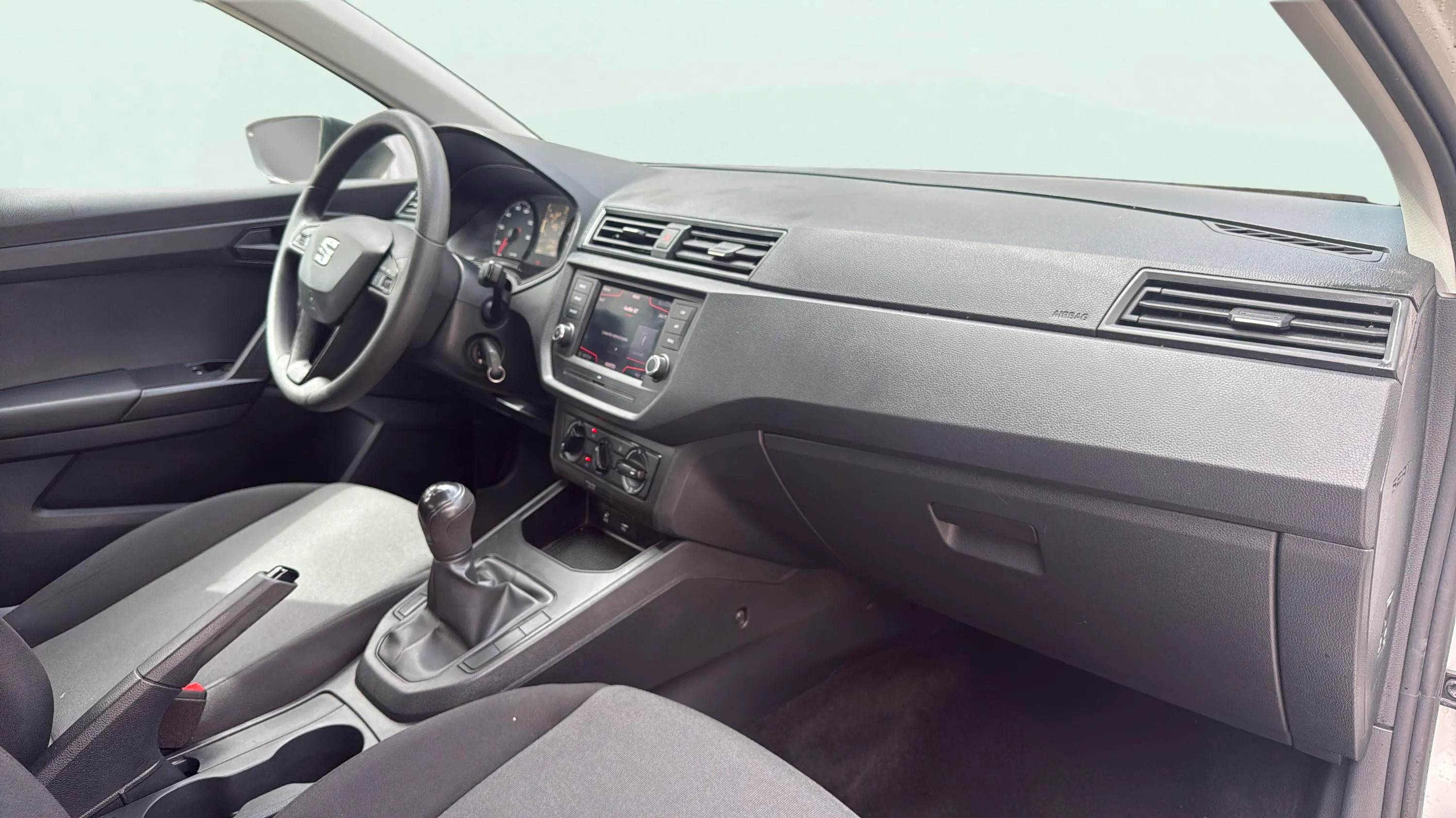 SEAT Ibiza 1.0 MPI Reference - foto 15