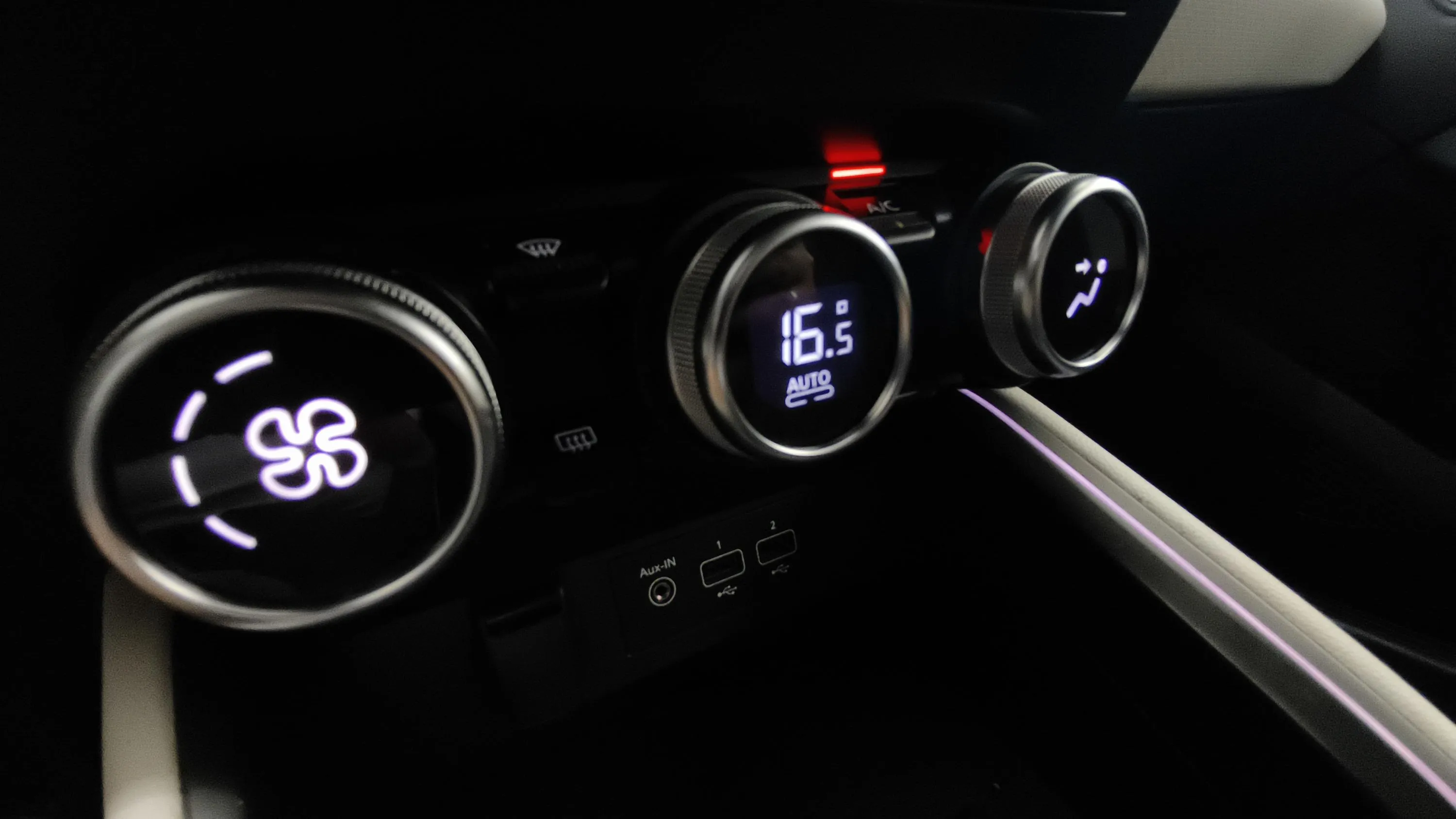 Renault Clio Equilibre Blue dCi - foto 17