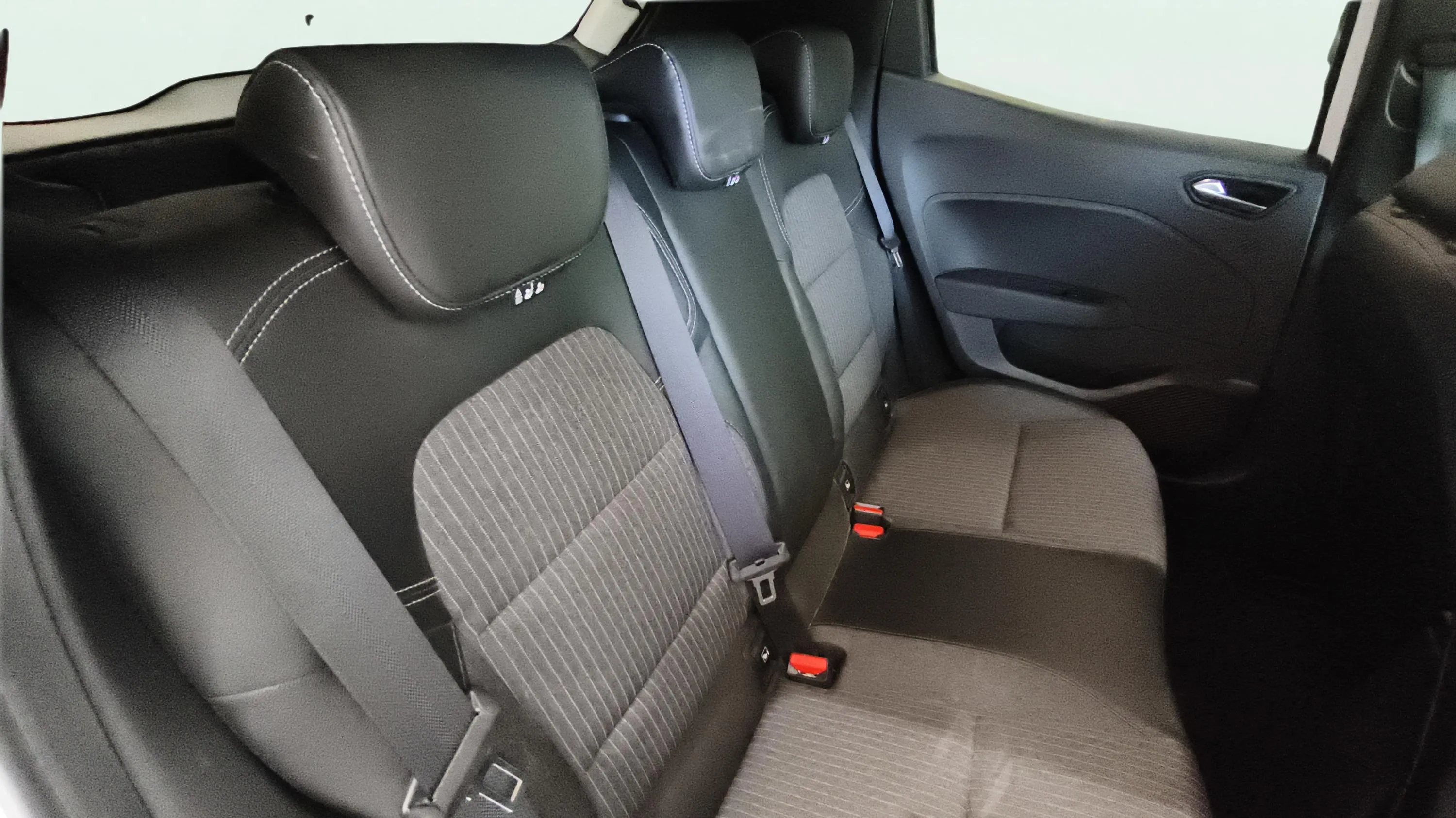 Renault Clio Equilibre Blue dCi - foto 8