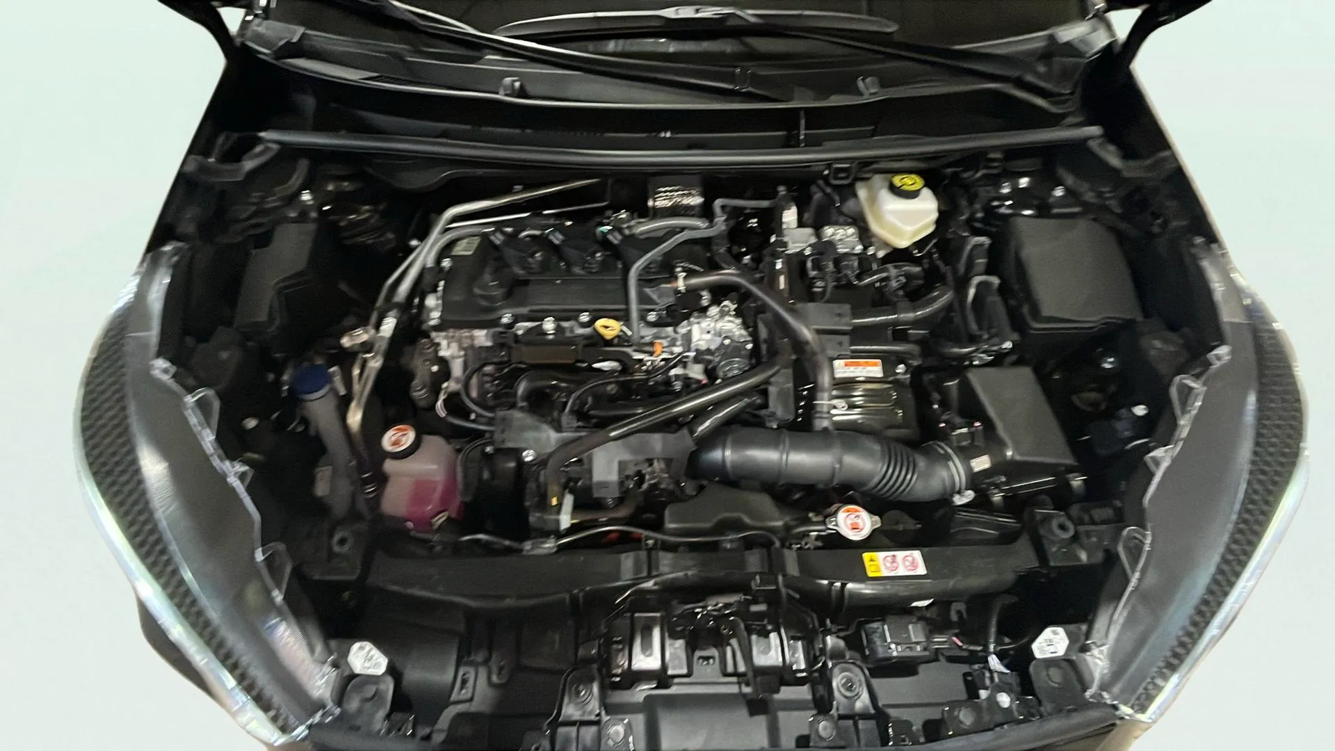 Toyota Yaris 1.5 120H Style - foto 24