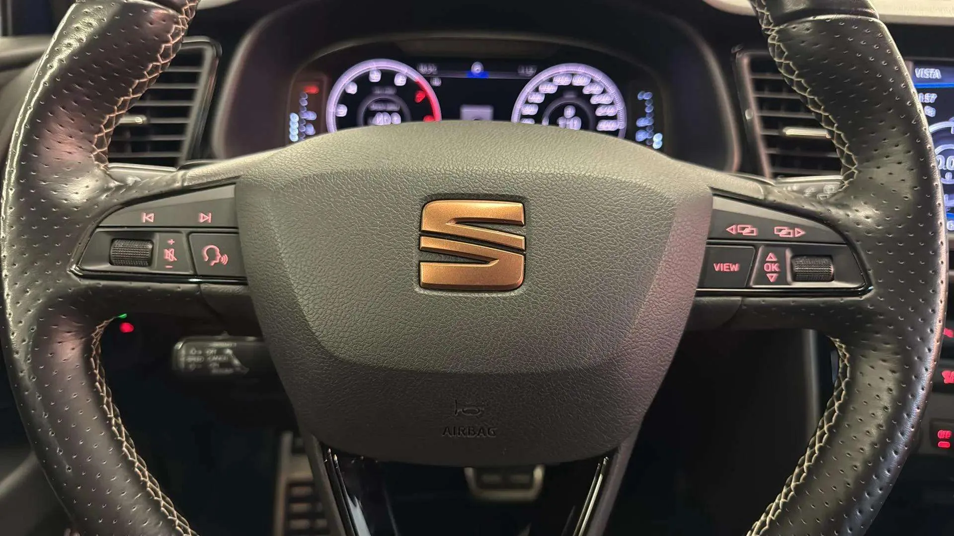 SEAT León ST 2.0 TSI DSG-7 Cupra - foto 14