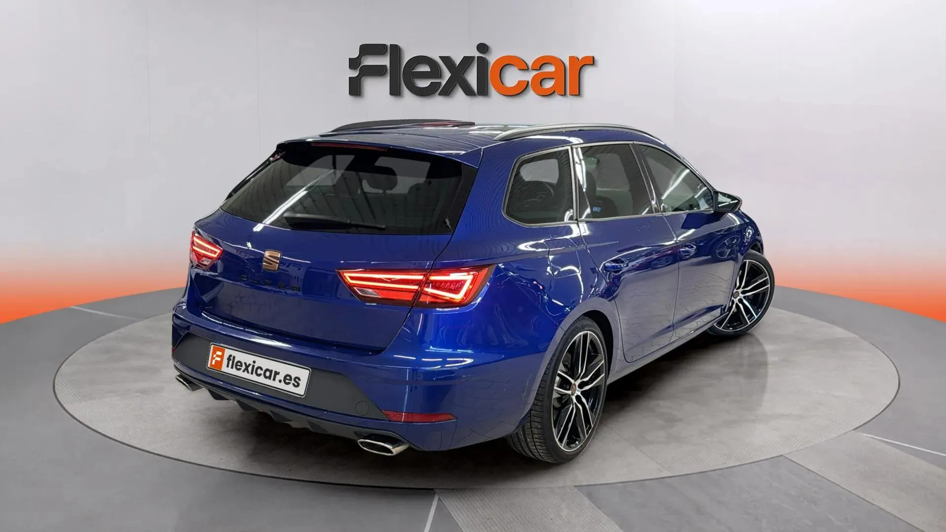 SEAT León ST 2.0 TSI DSG-7 Cupra - foto 7