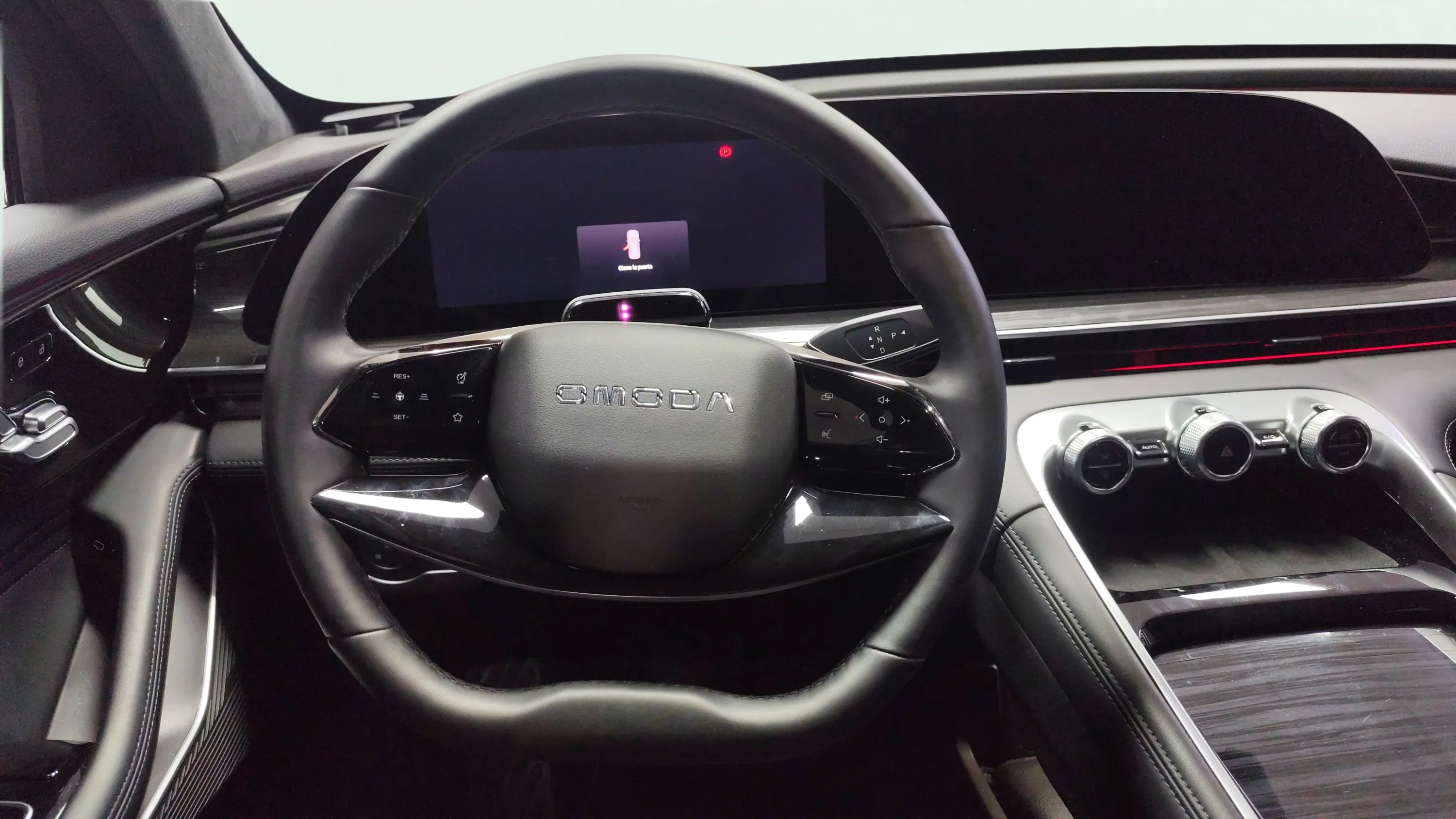 Omoda 9 SHS Premium 1.5 T-GDi AWD - foto 12