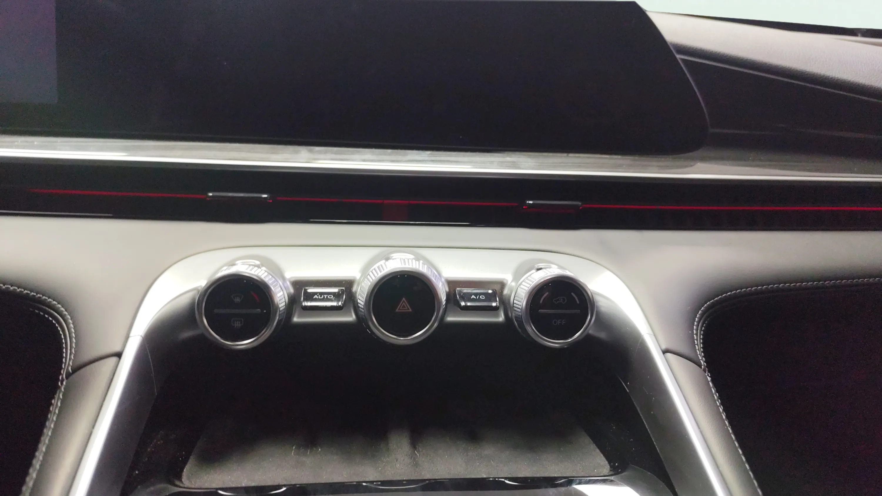 Omoda 9 SHS Premium 1.5 T-GDi AWD - foto 14