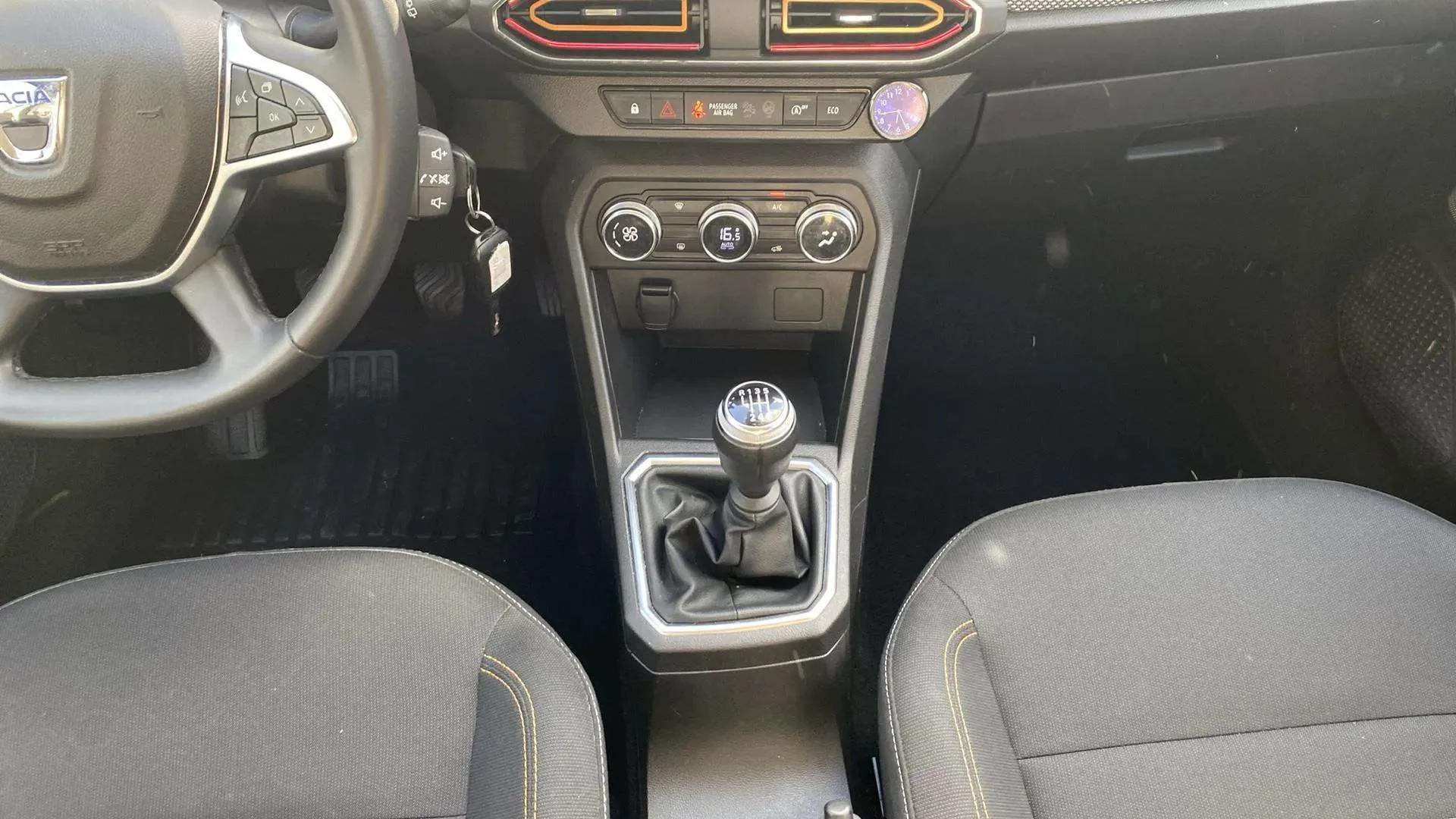Dacia Sandero Comfort ECO-G - foto 16