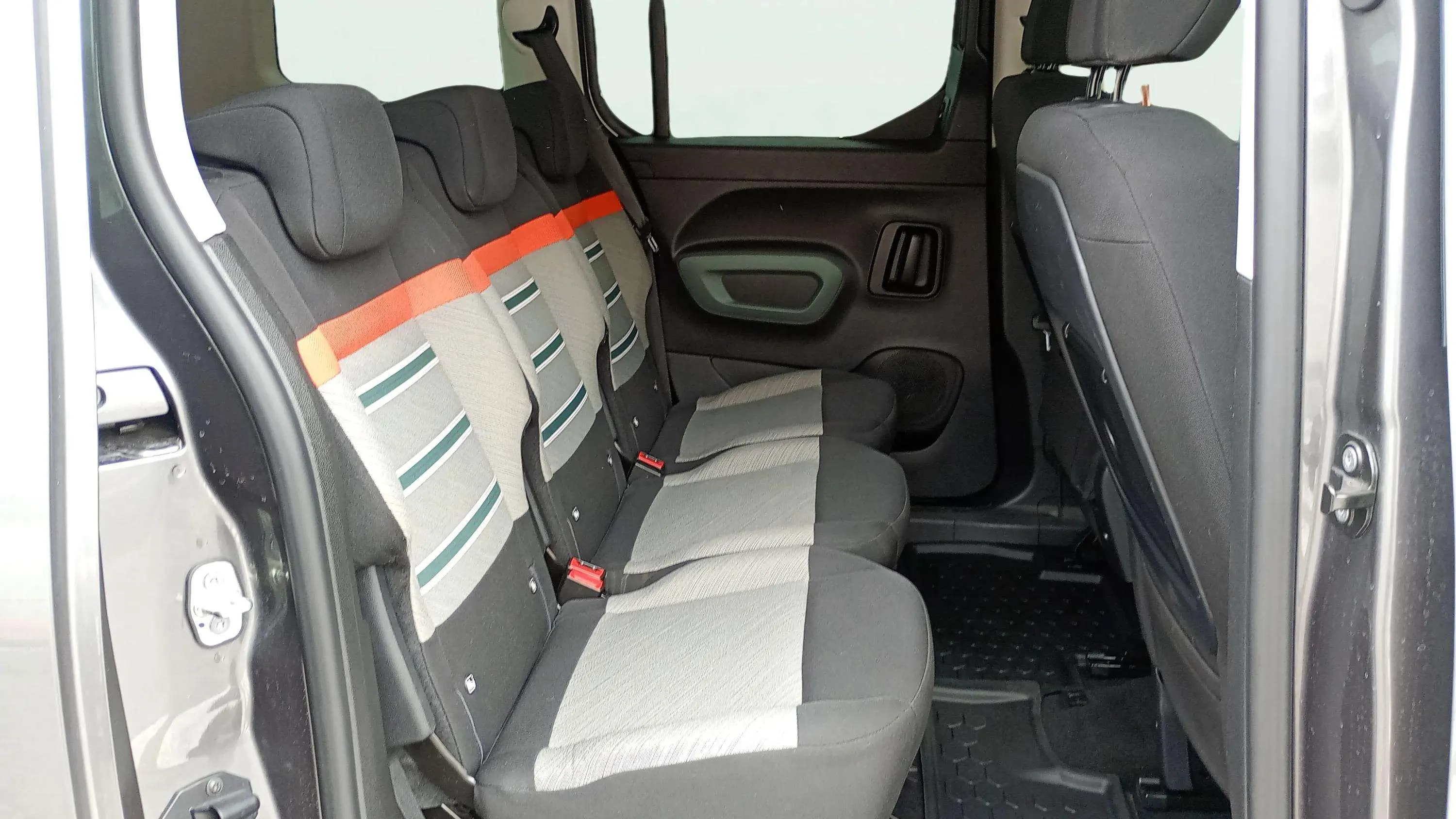 Citroën Berlingo Talla M BlueHDi 130 Shine - foto 12