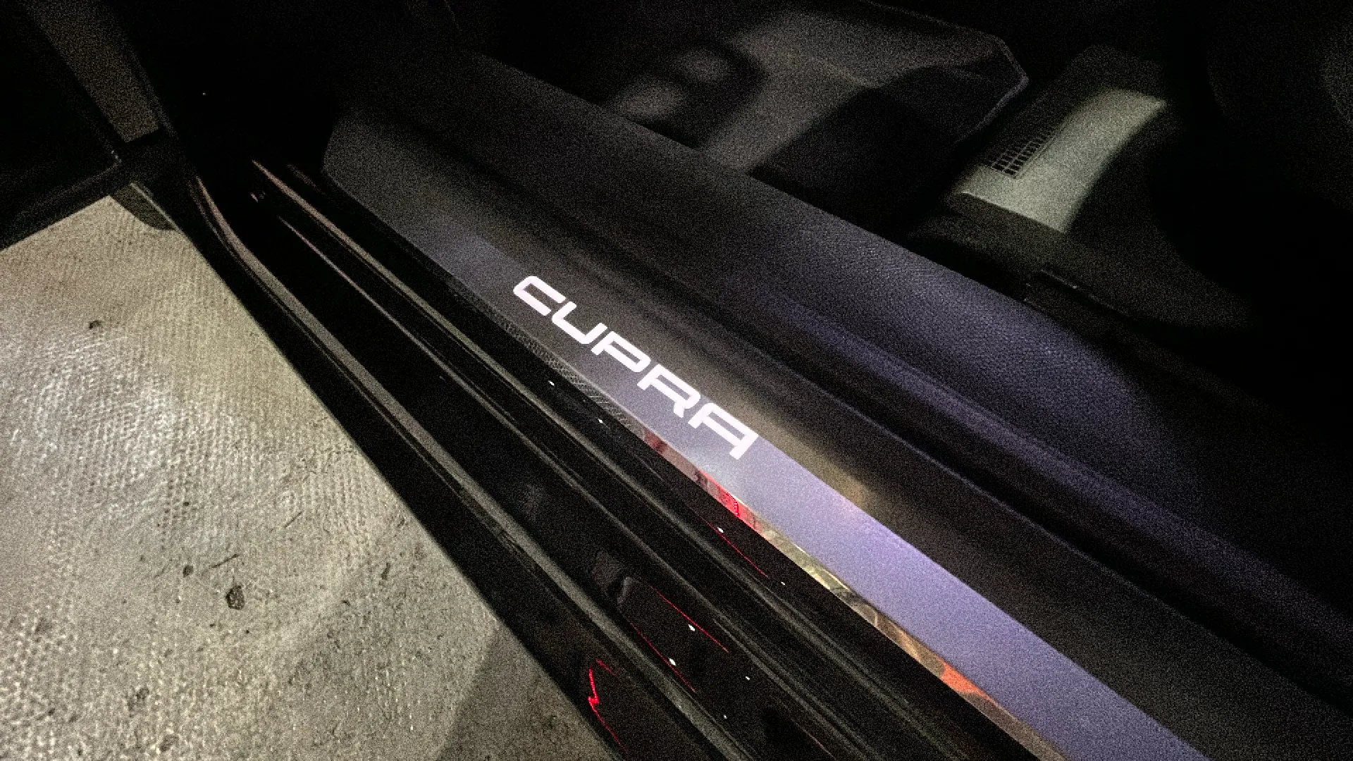Cupra León 1.5 TSI DSG - foto 19
