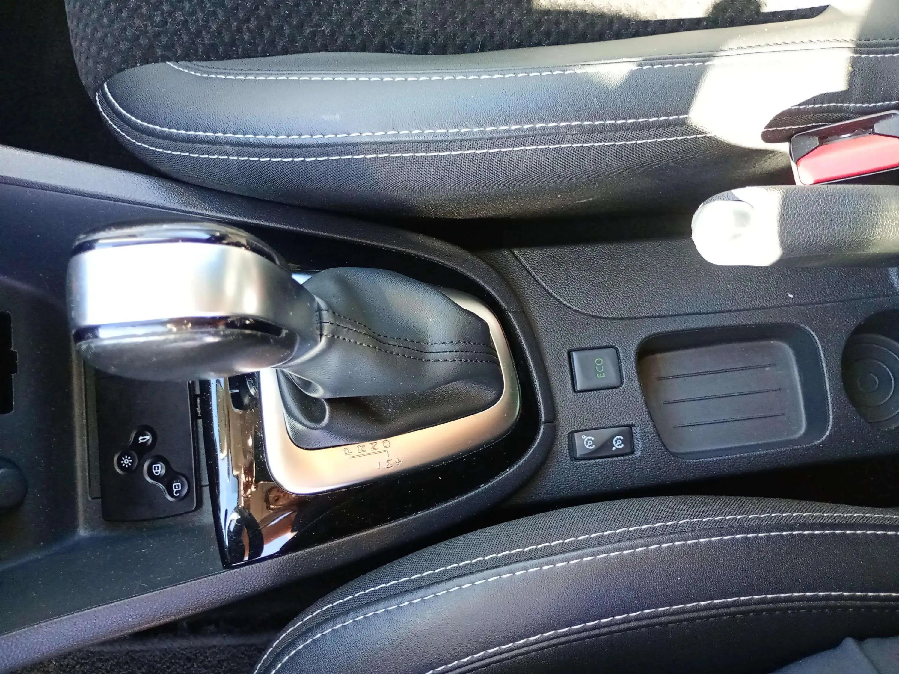 Renault Clio Zen Energy TCe EDC - foto 18