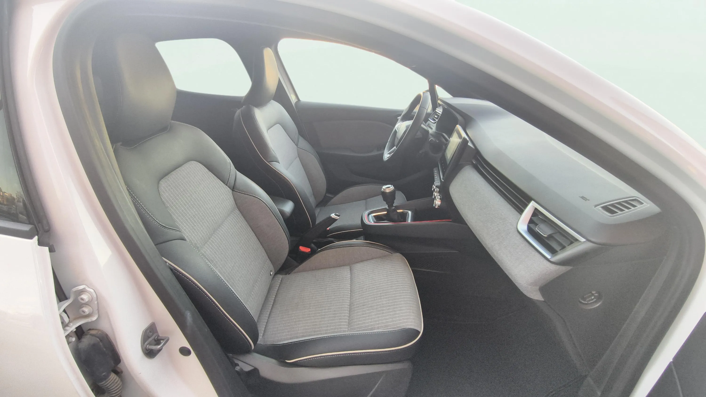 Renault Clio Equilibre TCe GLP - foto 12