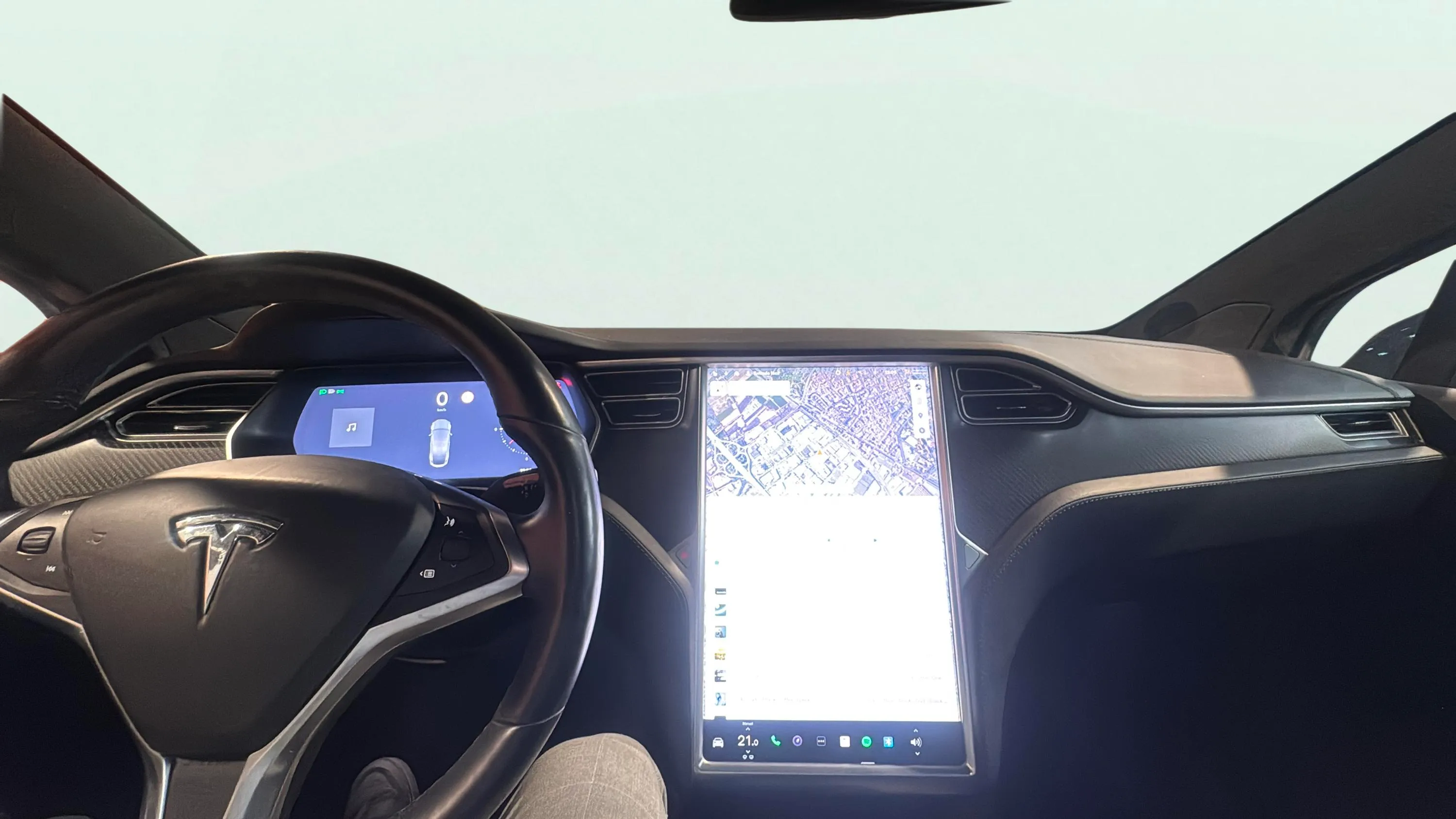 Tesla Model X 75d 4WD - foto 21