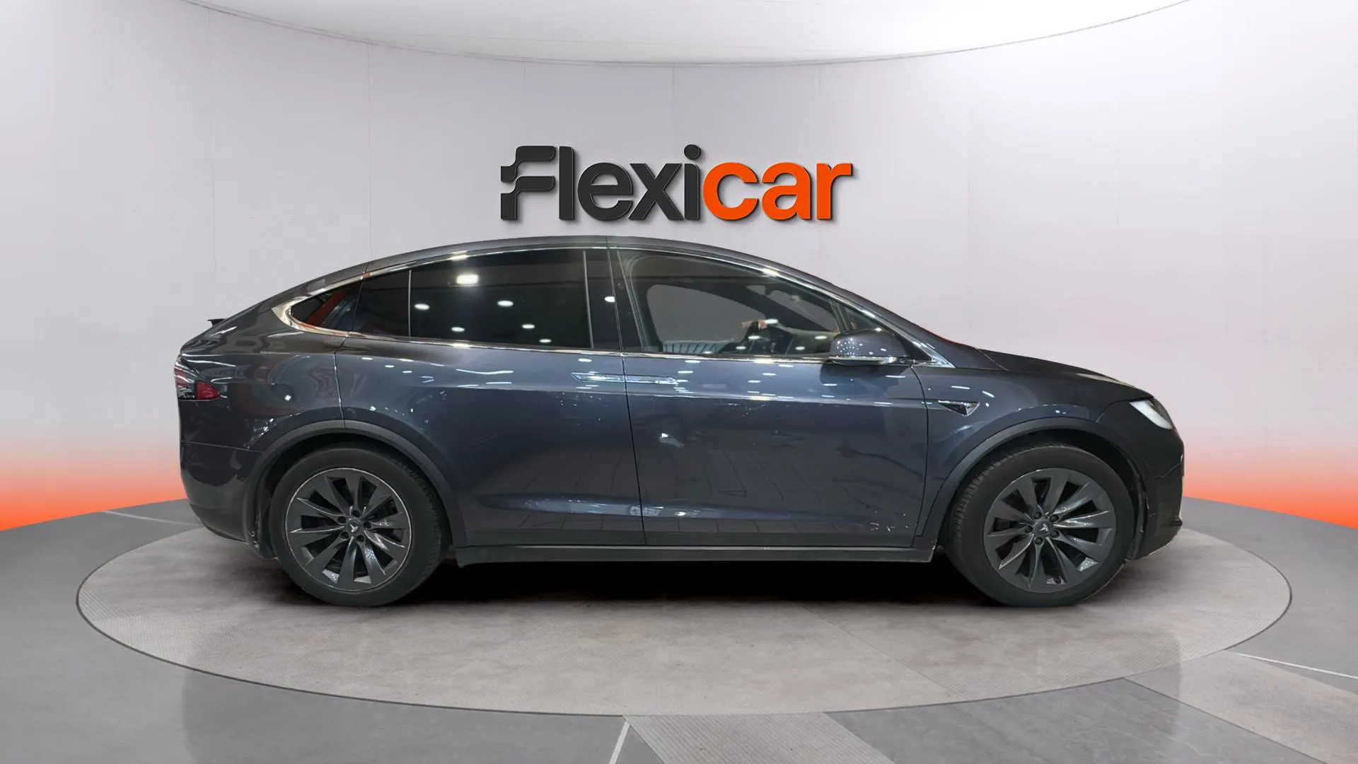 Tesla Model X 75d 4WD - foto 8