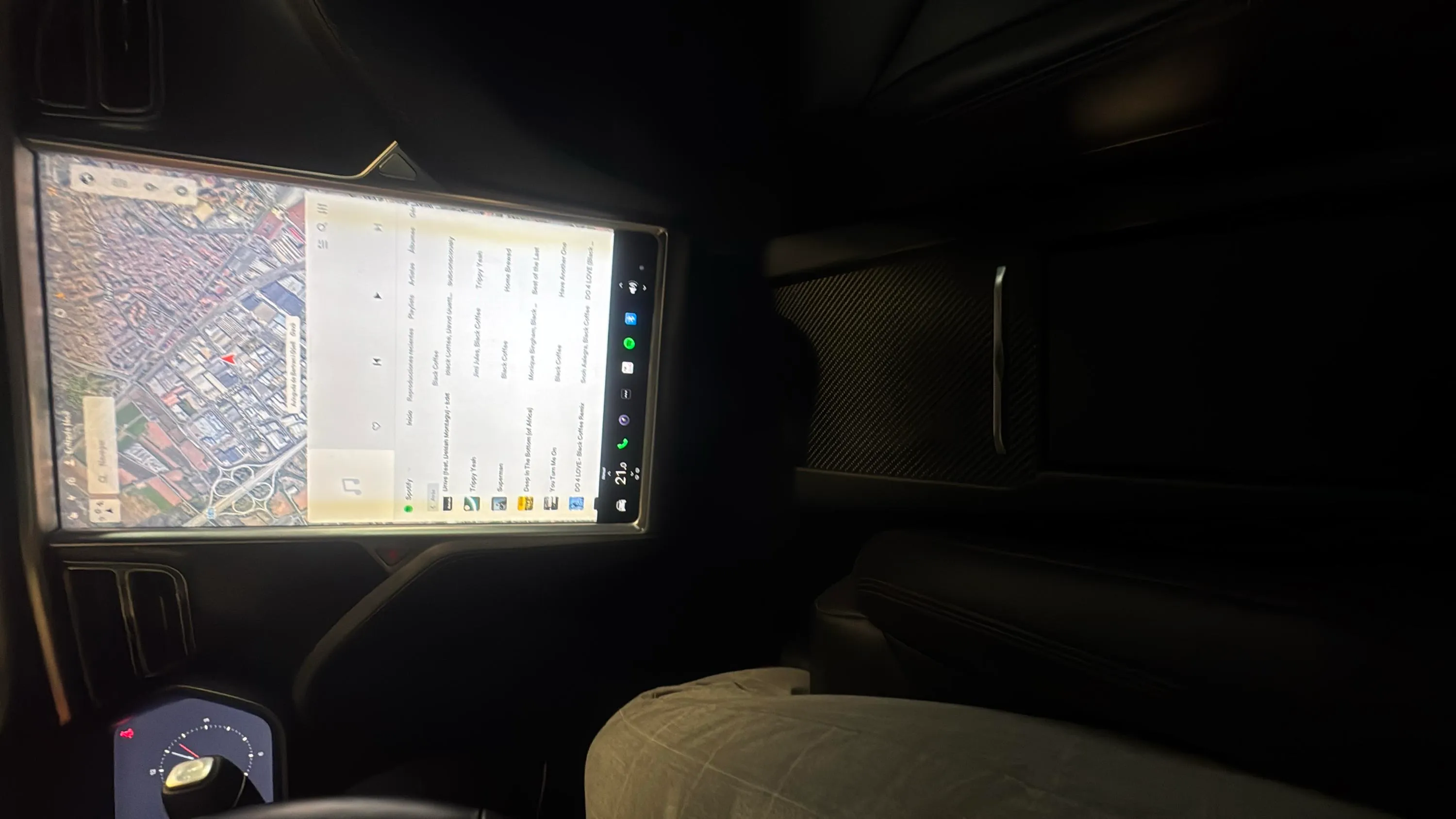 Tesla Model X 75d 4WD - foto 22