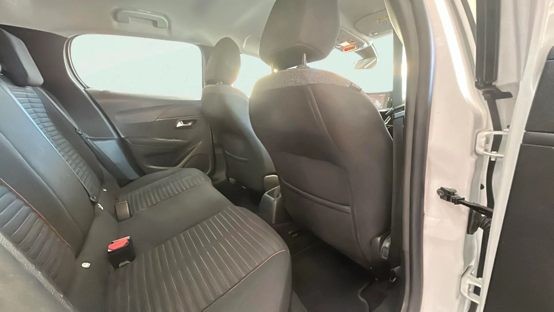 Peugeot 208 PureTech Active Pack - foto 15