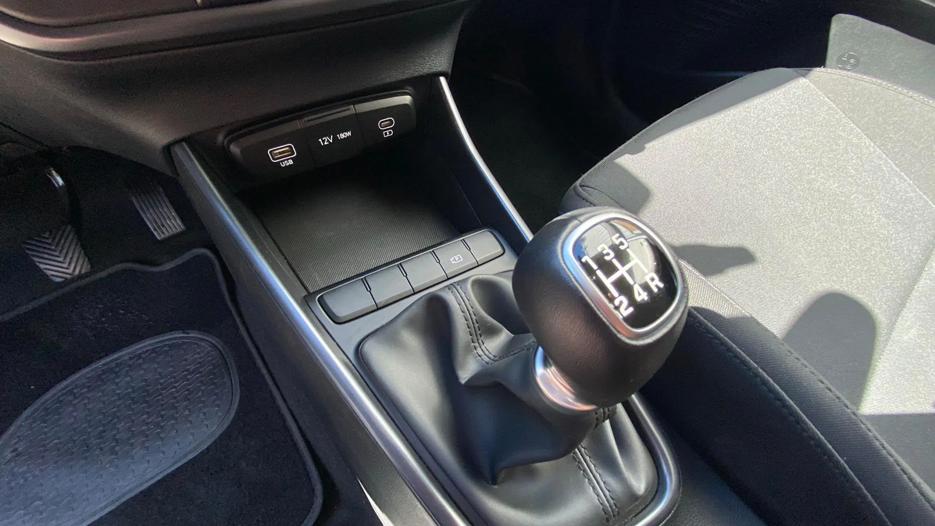 Hyundai i20 1.2 MPI Klass - foto 17
