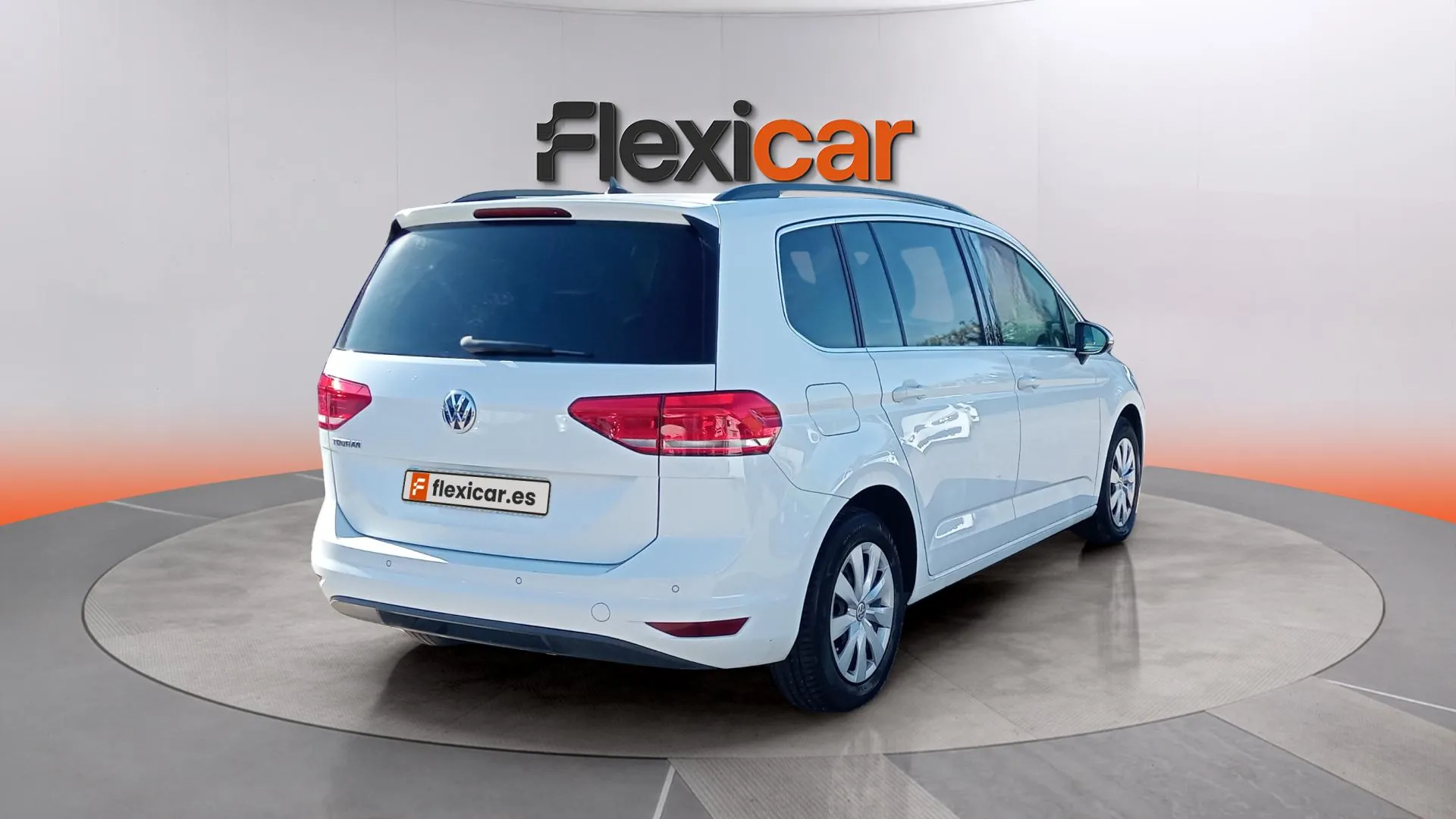 Volkswagen Touran Advance 2.0 TDI DSG - foto 10