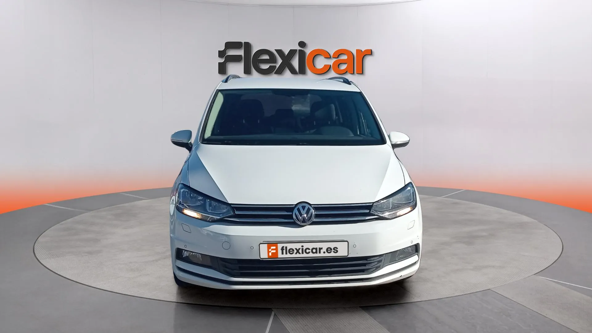 Volkswagen Touran Advance 2.0 TDI DSG - foto 3
