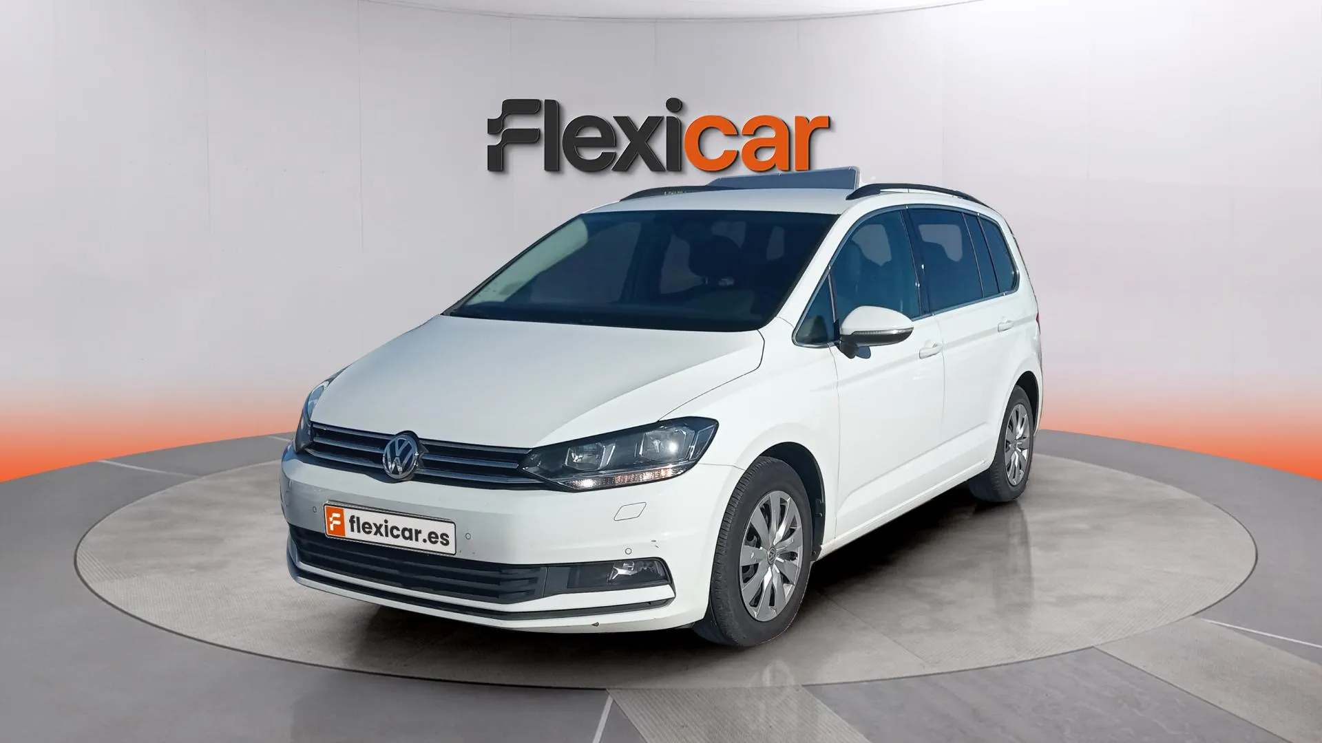 Volkswagen Touran Advance 2.0 TDI DSG - foto 4