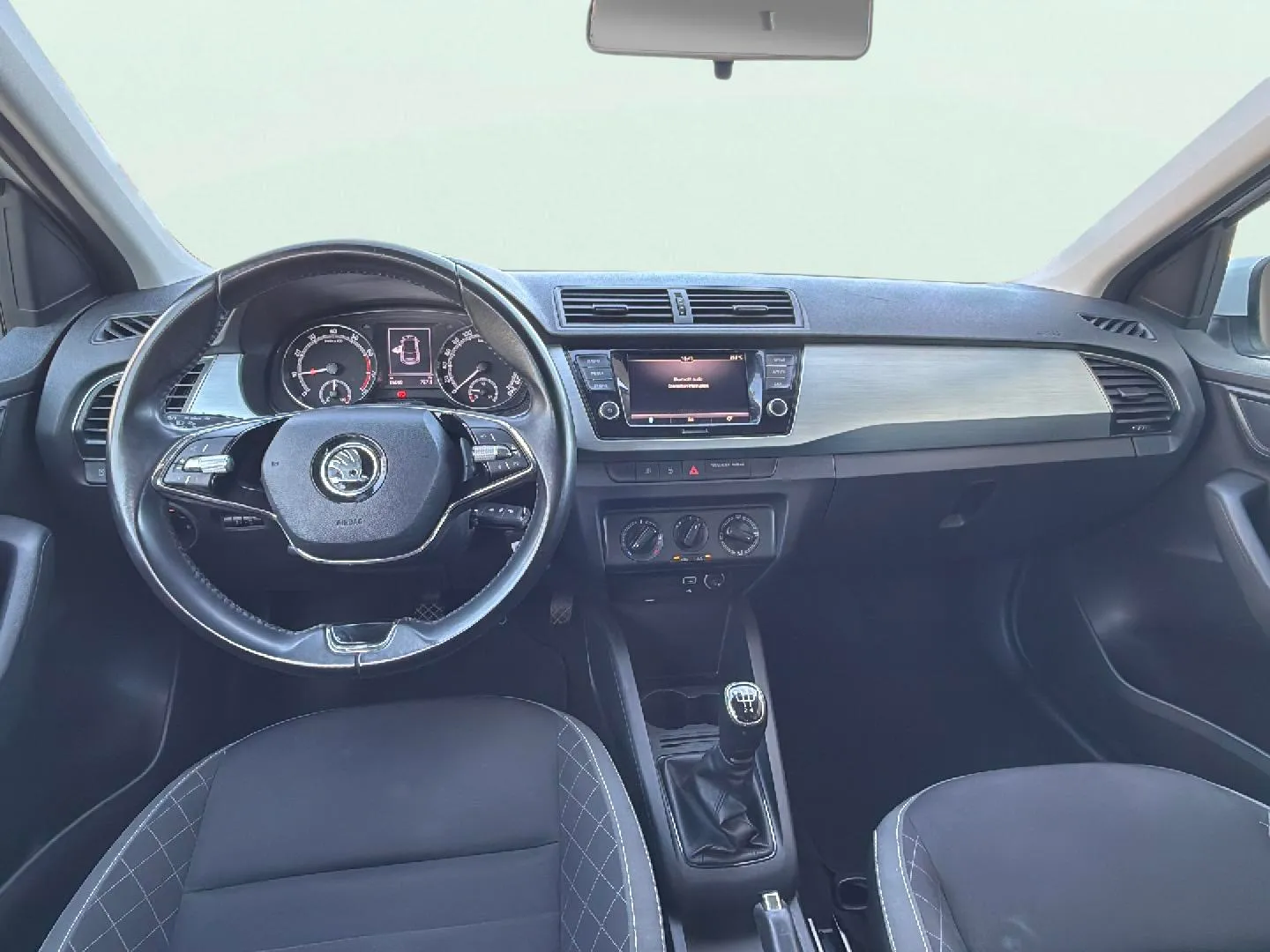 Škoda Fabia 1.0 TSI Ambition - foto 9