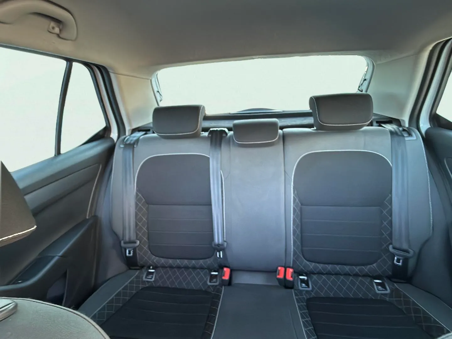 Škoda Fabia 1.0 TSI Ambition - foto 13