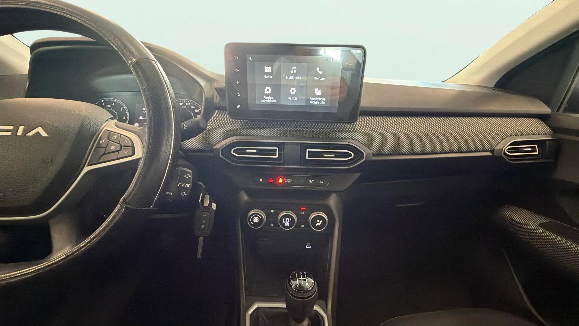 Dacia Sandero Essential SCe 65 - foto 14