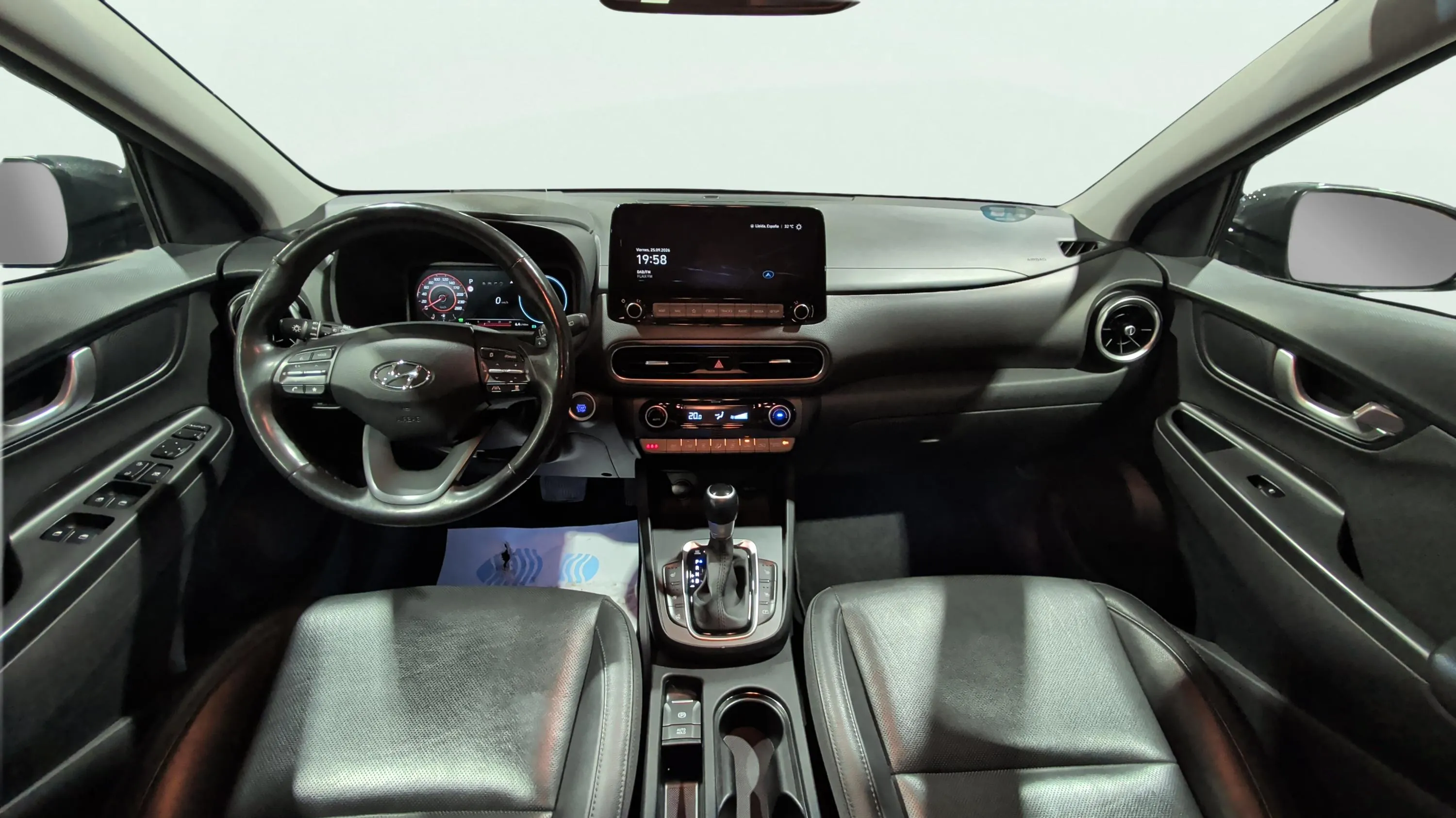 Hyundai Kona 1.6 GDI HEV Style Sky DCT - foto 15