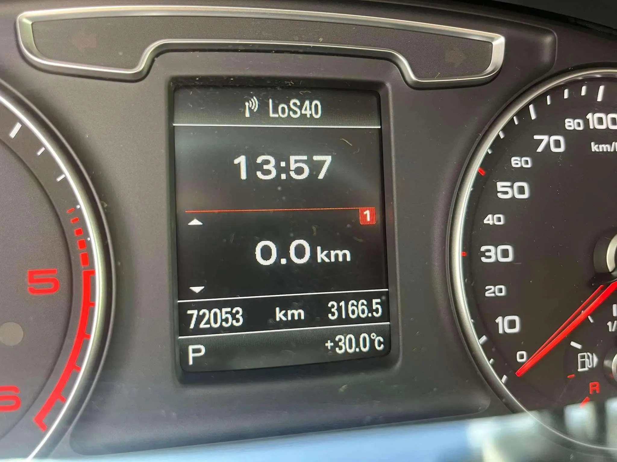 Audi Q3 2.0 TDI quattro S tronic - foto 21