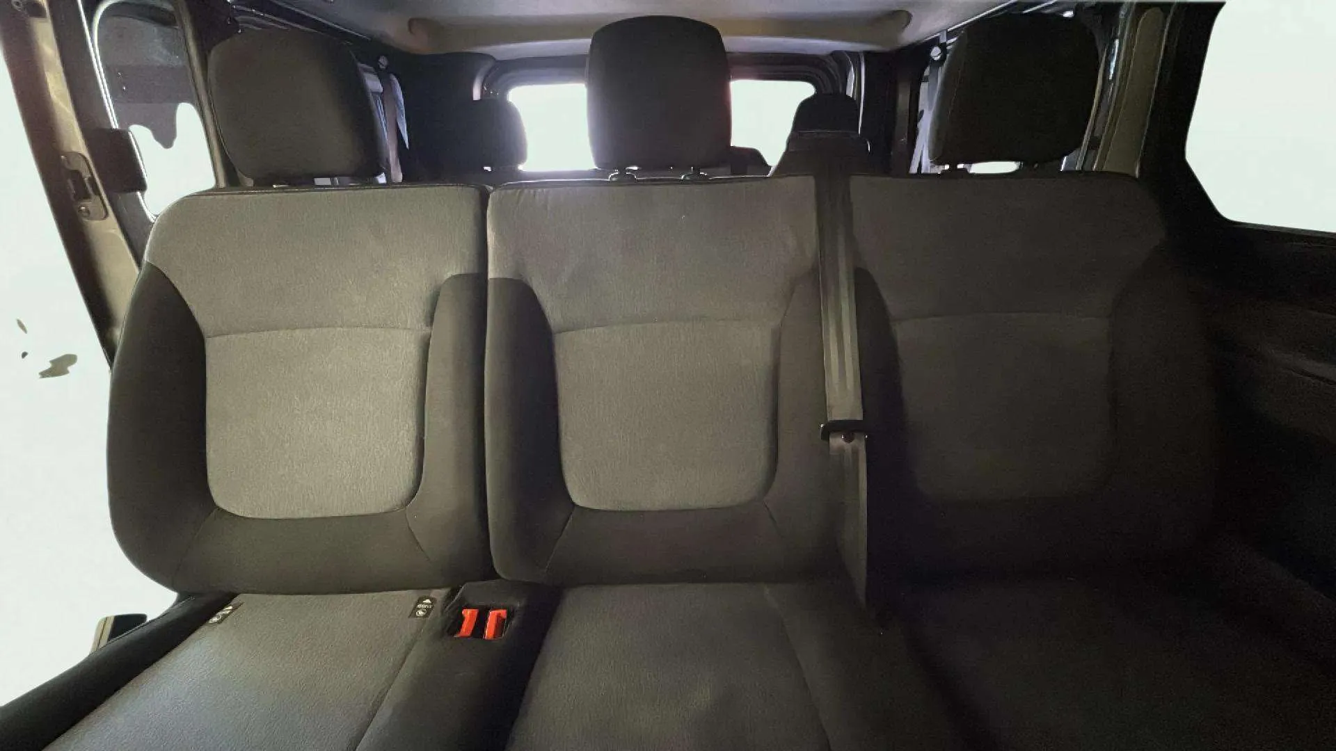 Opel Vivaro 1.6 CDTI L1 2.7t Combi Plus-9 - foto 13
