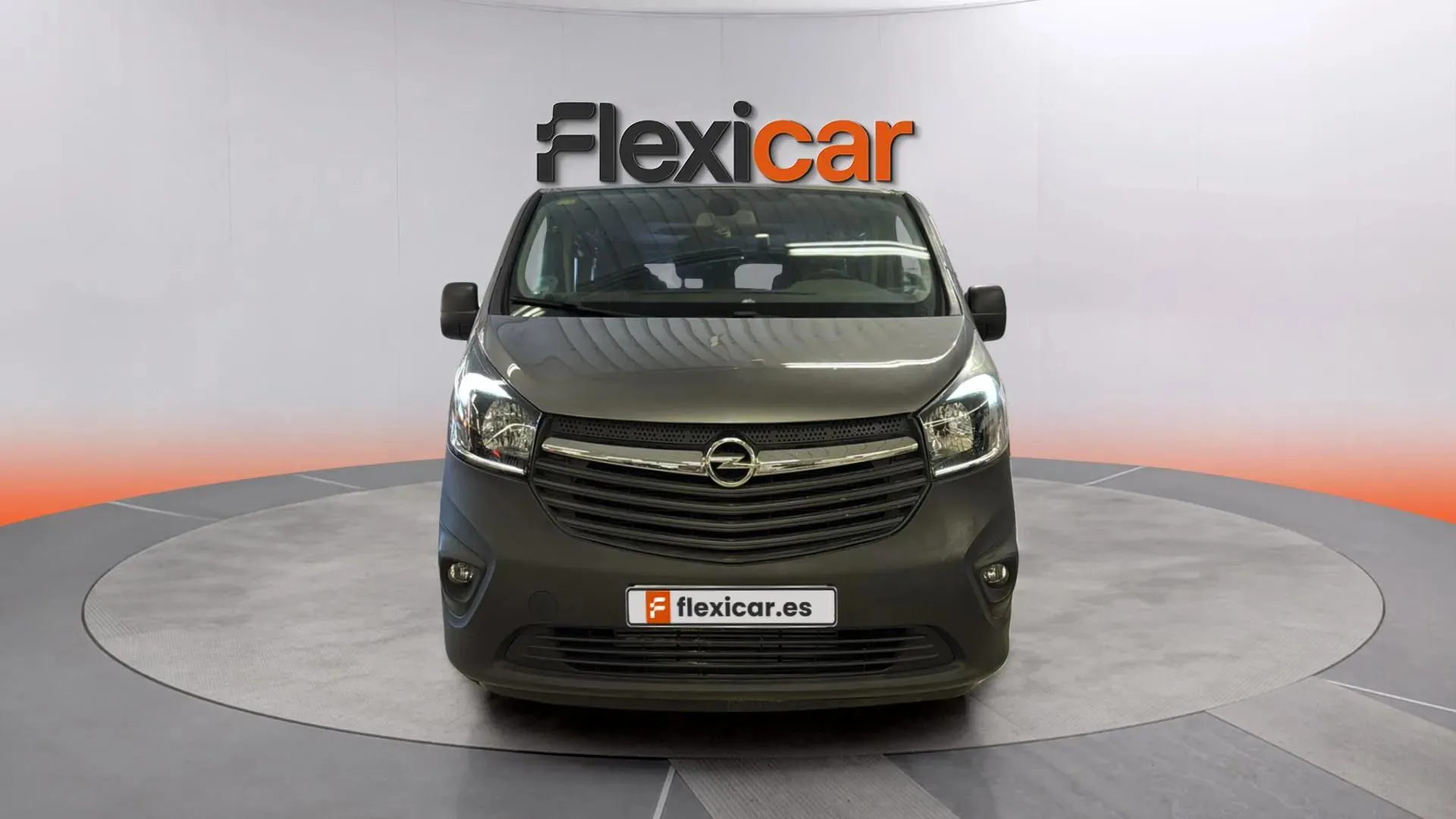 Opel Vivaro 1.6 CDTI L1 2.7t Combi Plus-9 - foto 2