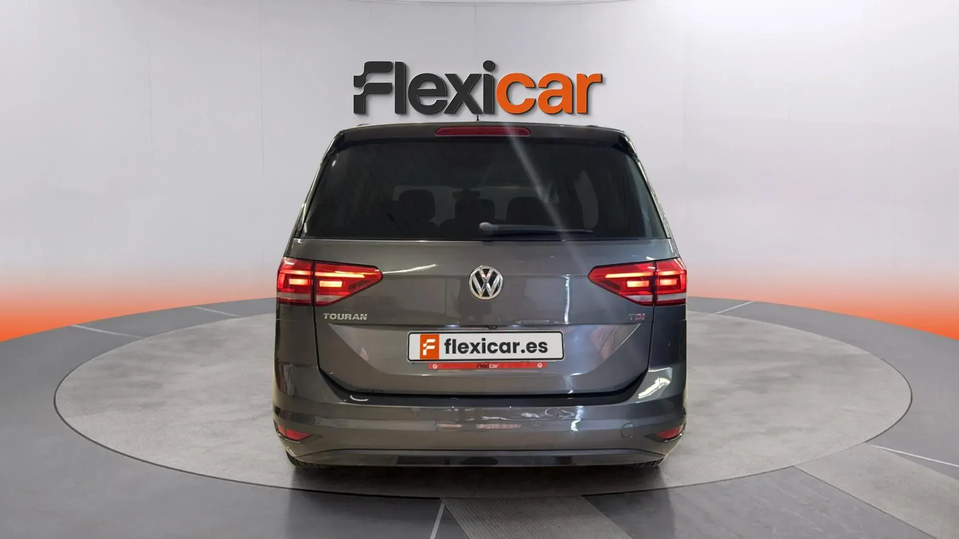 Volkswagen Touran Advance 1.6 TDI SCR BMT DSG - foto 6