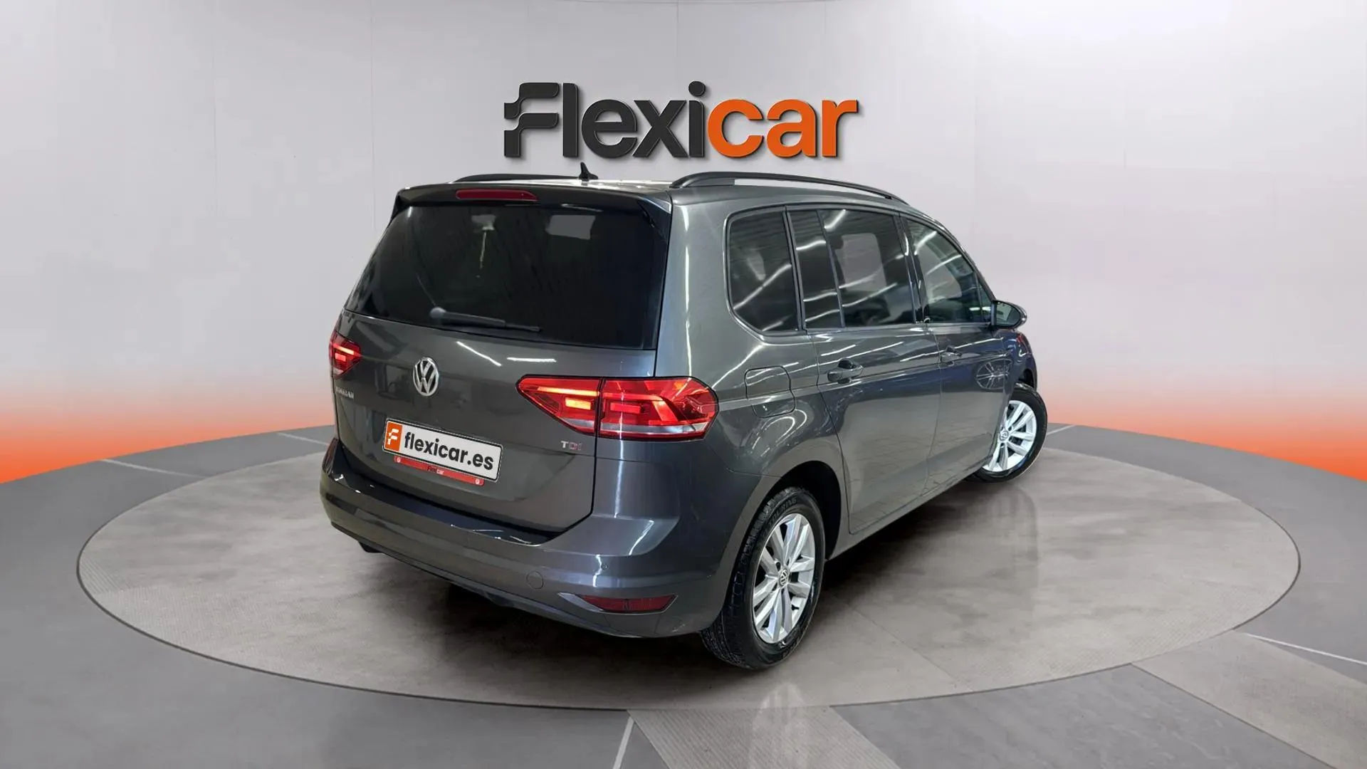 Volkswagen Touran Advance 1.6 TDI SCR BMT DSG - foto 7