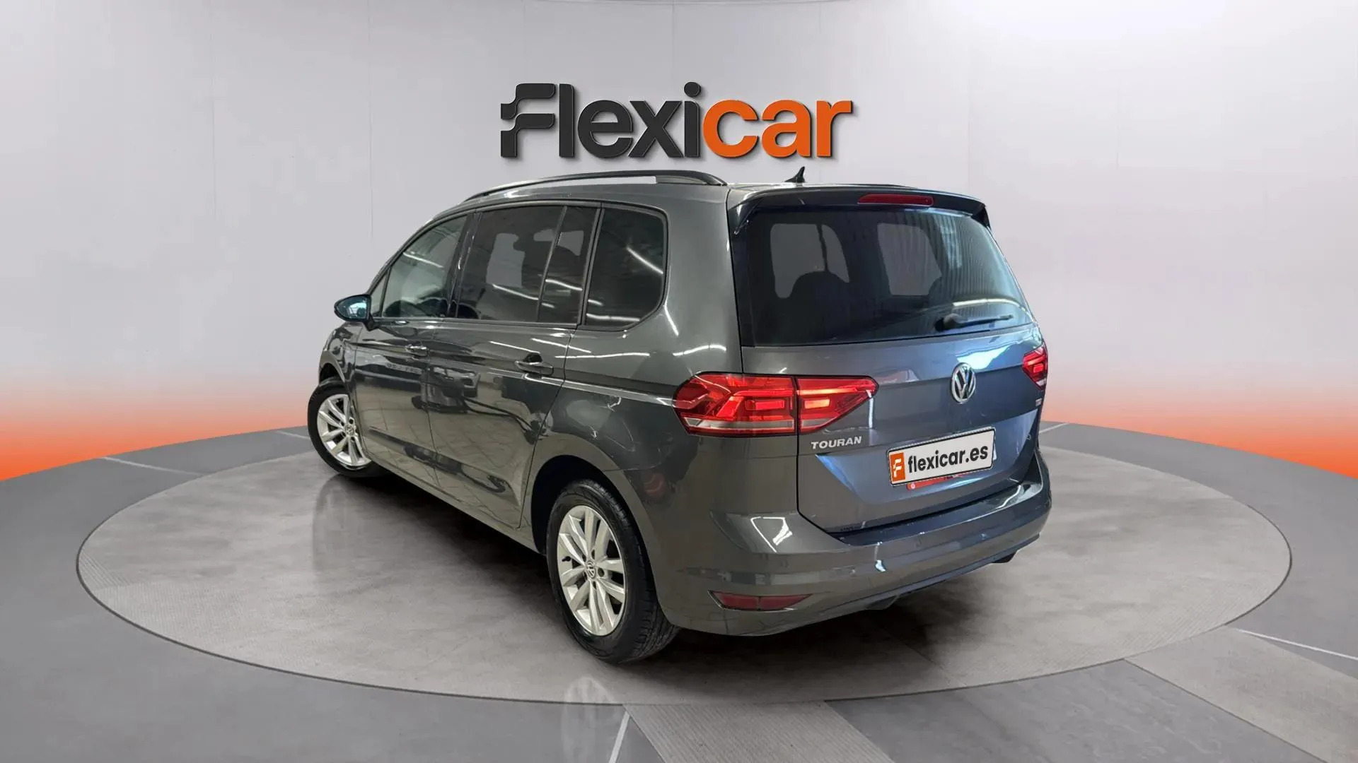 Volkswagen Touran Advance 1.6 TDI SCR BMT DSG - foto 5