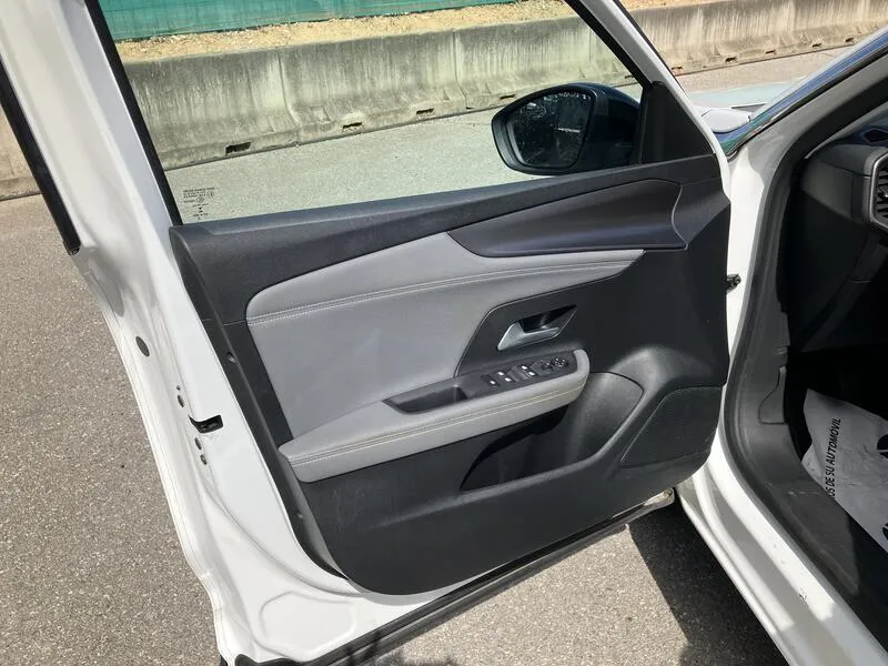 Opel Mokka Business Elegance 1.2 Turbo - foto 11