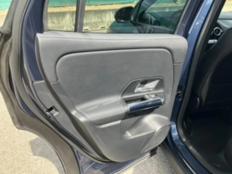 Mercedes-Benz GLA 2020 todoterreno 200 - foto 37
