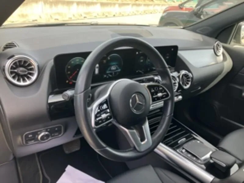 Mercedes-Benz GLA 2020 todoterreno 200 - foto 10