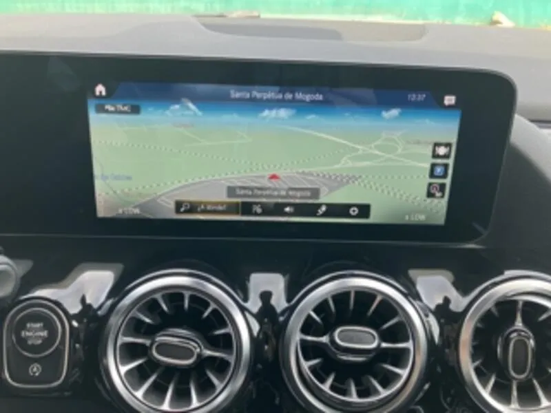 Mercedes-Benz GLA 2020 todoterreno 200 - foto 20
