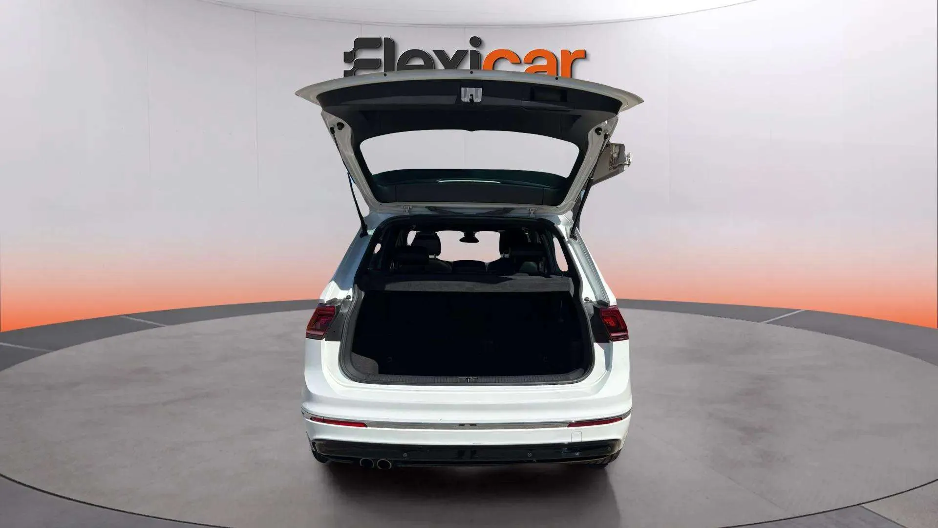 Volkswagen Tiguan Sport 2.0 TDI 4Motion DSG - foto 7